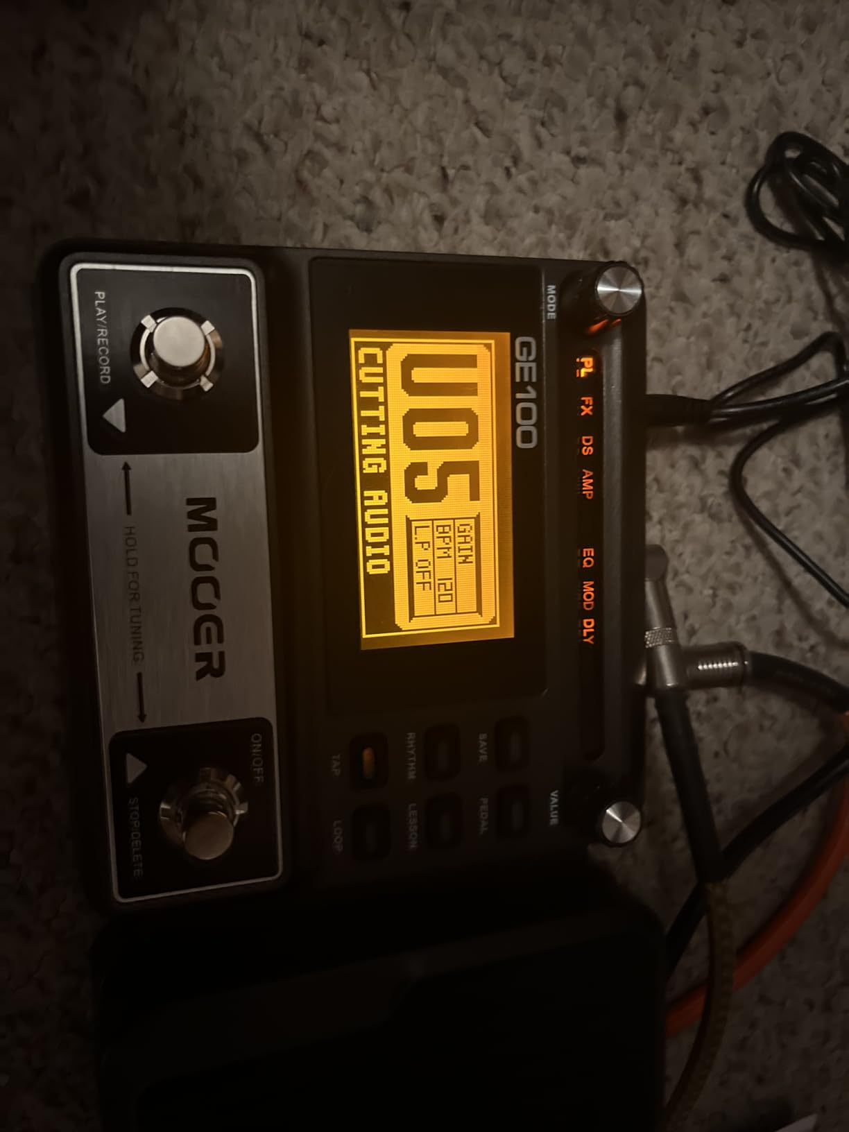 MOOER GE100 Multi-Effects Guitar Pedal 80 Presets, 66 Effects customer photo 2