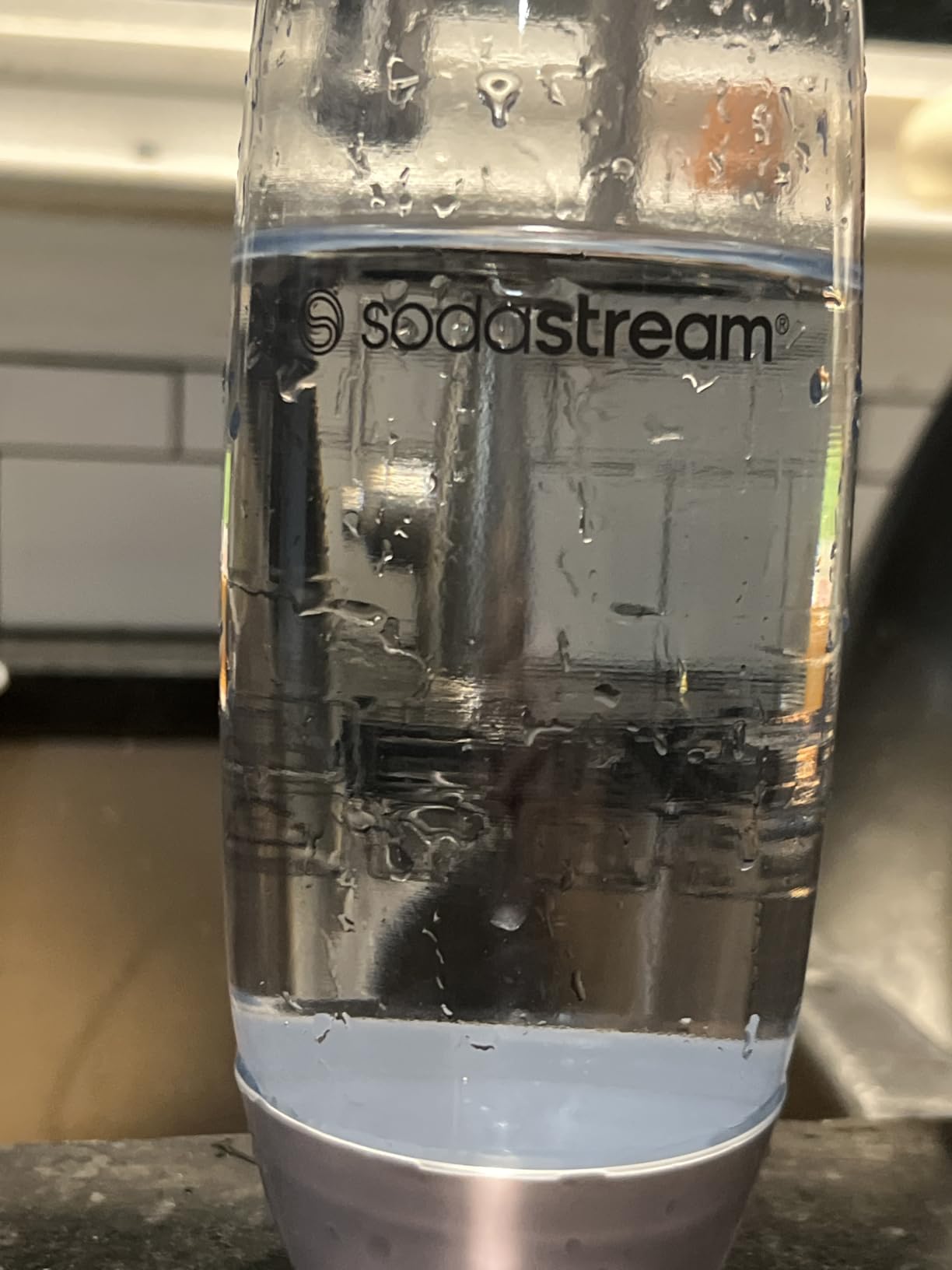 SodaStream TERRA Sparkling Water Maker, Starter Kit, CQC CO2 System, Includes 1 Quick Connect 60L CO2 Cylinder, 1 Dishwasher Safe BPA Free Bottle, 1 bubly Lime Drop, Make your own Pepsi, Black customer photo 1