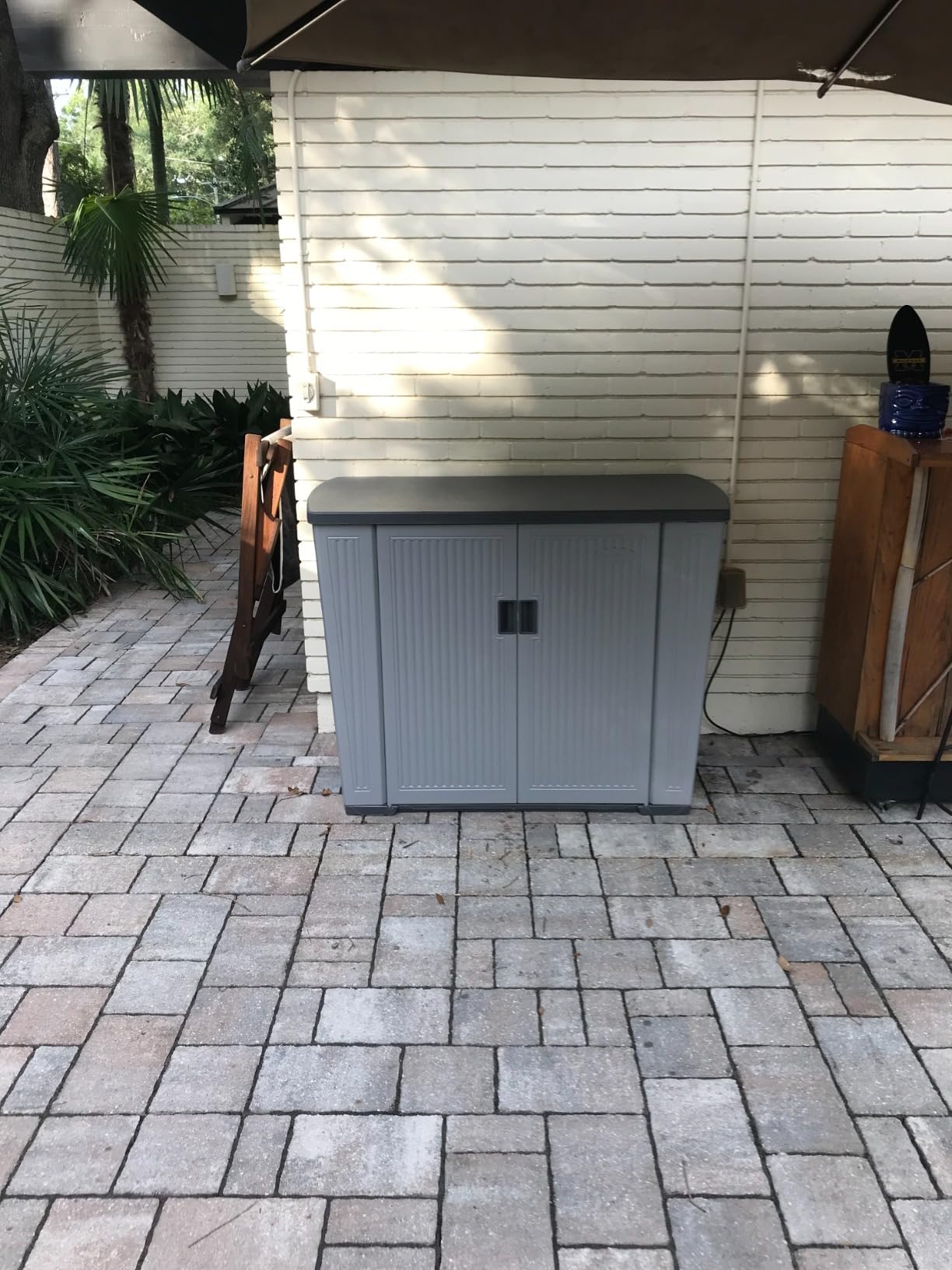 Suncast XL Outdoor Storage Cabinet, 130 Gal, Lockable, Peppercorn Gray customer photo 1