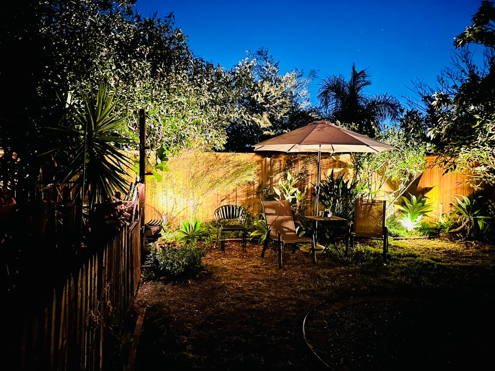 REEGOLD Low Voltage Landscape Lights Outdoor: 7W 700LM LED Landscape Lighting with Connectors for Tree Garden Yard Pathway | 12V 24V Warm White 2700K Spotlights | IP65 Waterproof | 6 Pack customer photo 1