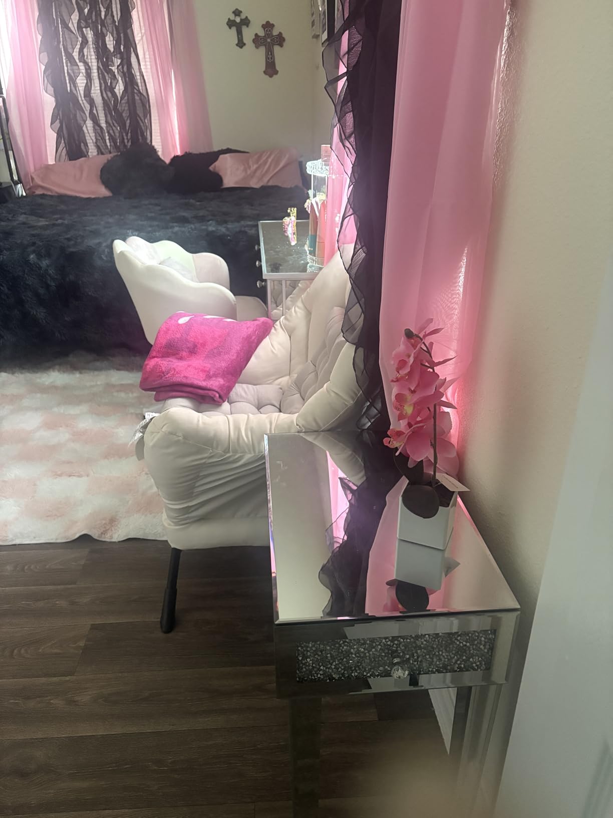 VINGLI Mirrored Narrow End Table Small Sofa/Couch/Bed Side Table with Storage Slim Glass Nightstand for Bedroom/Living Room, Silver customer photo 2