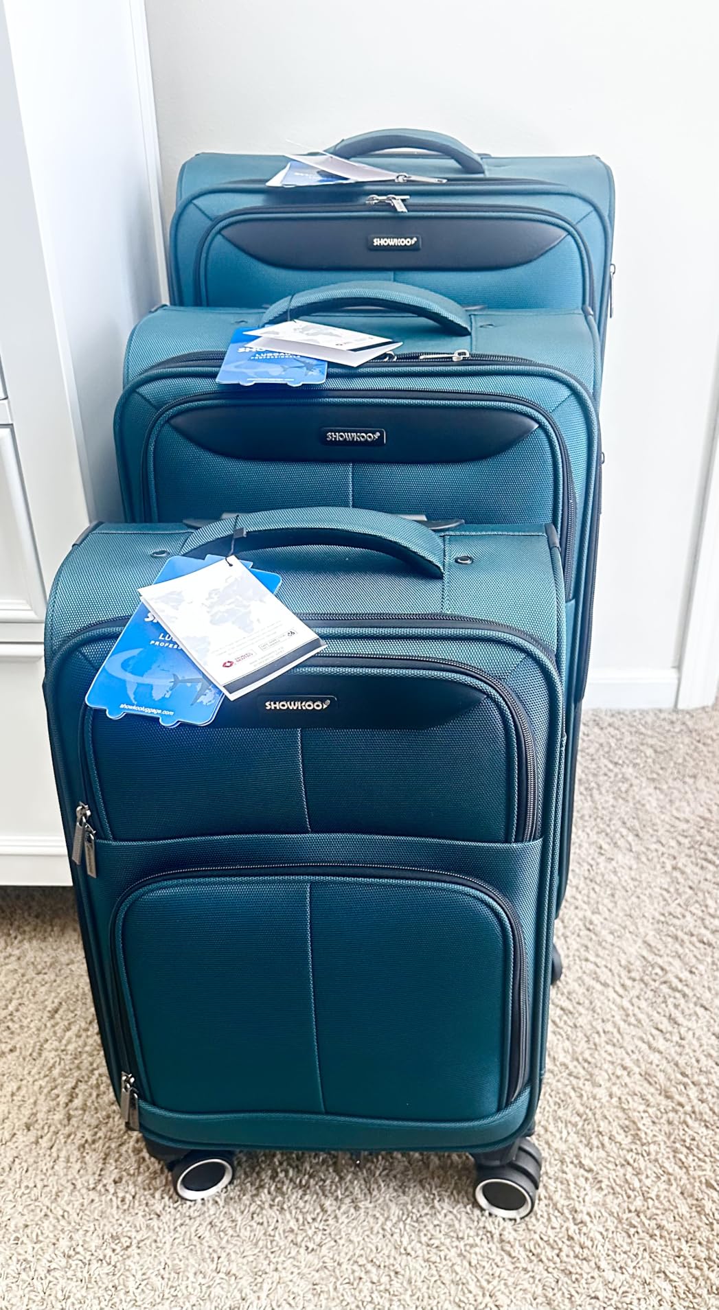 SHOWKOO Luggage Sets 3 Piece Softside Expandable Durable Suitcase Sets customer photo 2