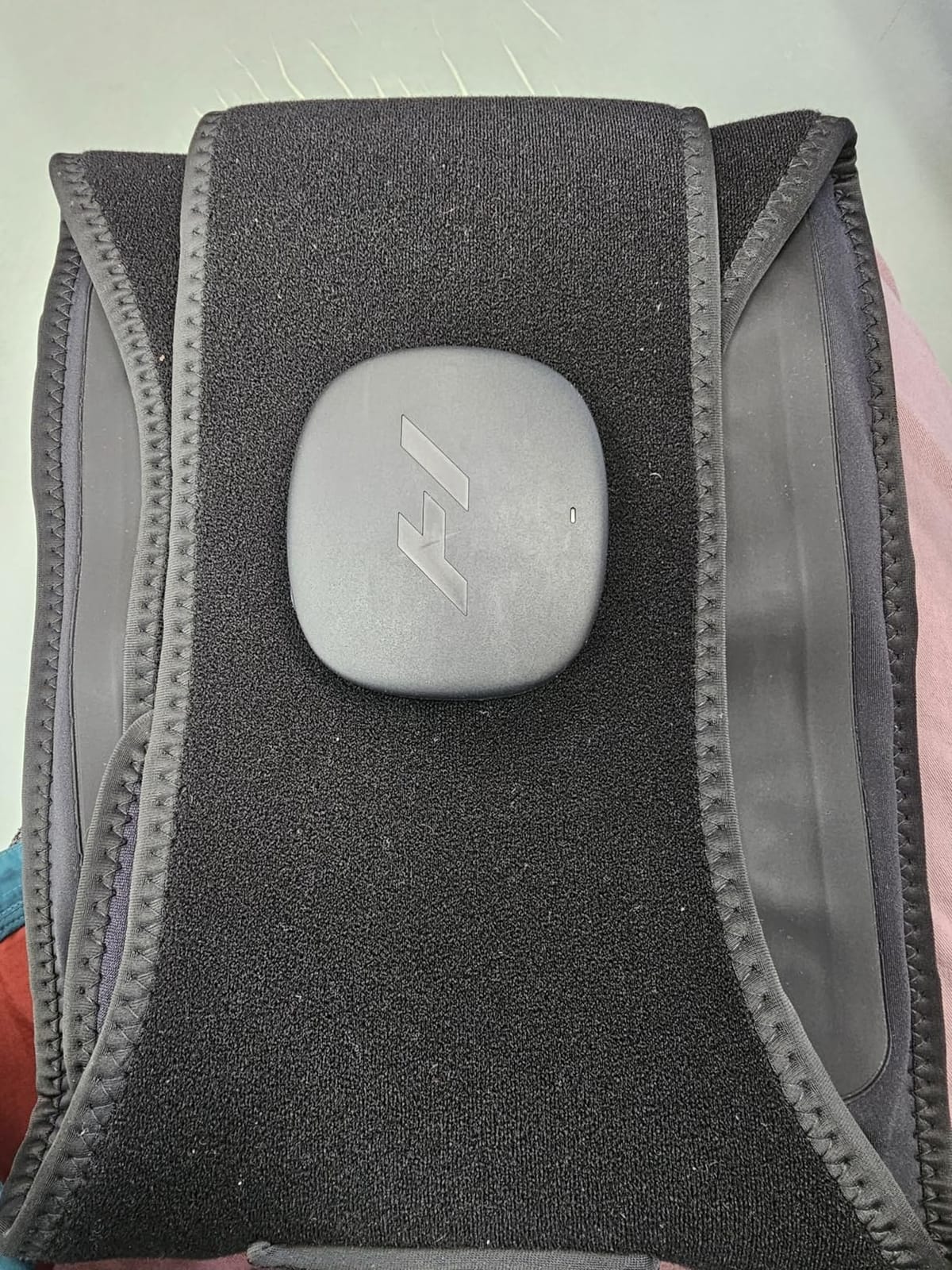 Hyperice Venom 2 Back Heated Vibration Massage Therapy Wrap Pain Relief customer photo 2