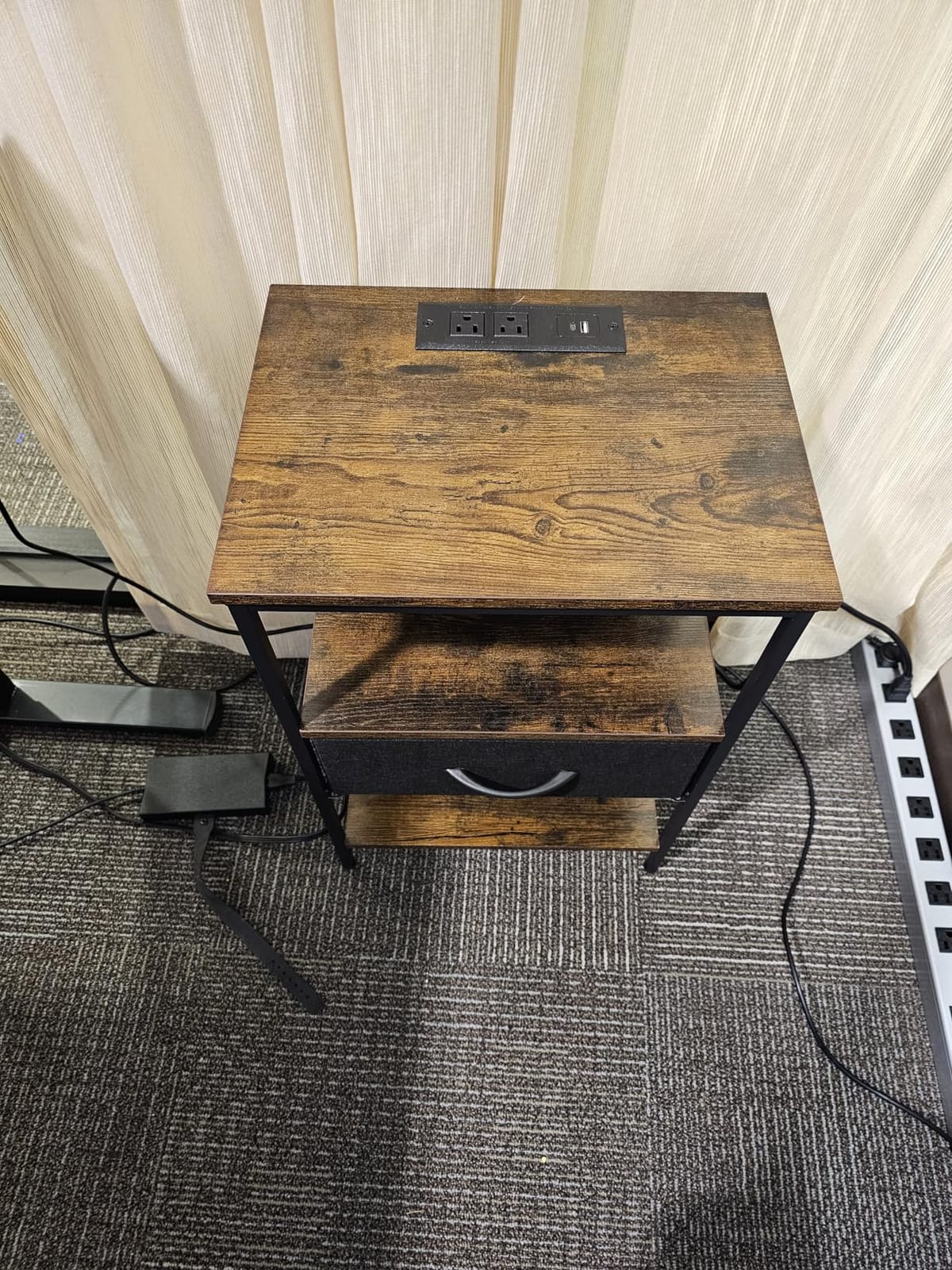 SUPERJARE Nightstand with Charging Station, USB-C Port, Bedside Table customer photo 1