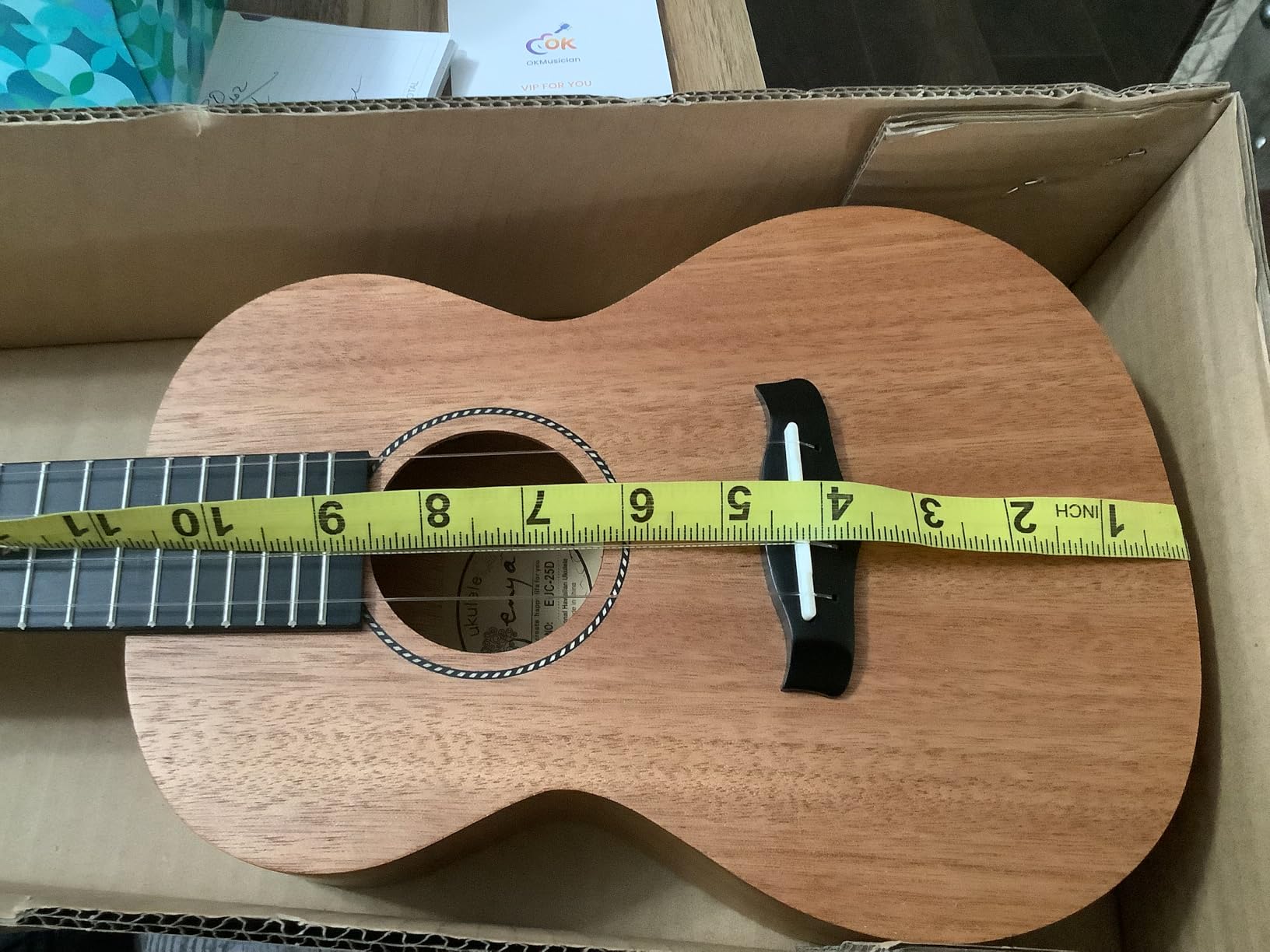 Enya EUC-25D 23 Inch Concert Ukulele, Solid Mahogany Top, Natural | Beginner Ukulele Kit with Gig Bag, Capo, Strap and Picks, for Adults, Students, Lessons, Practice and Travel customer photo 2