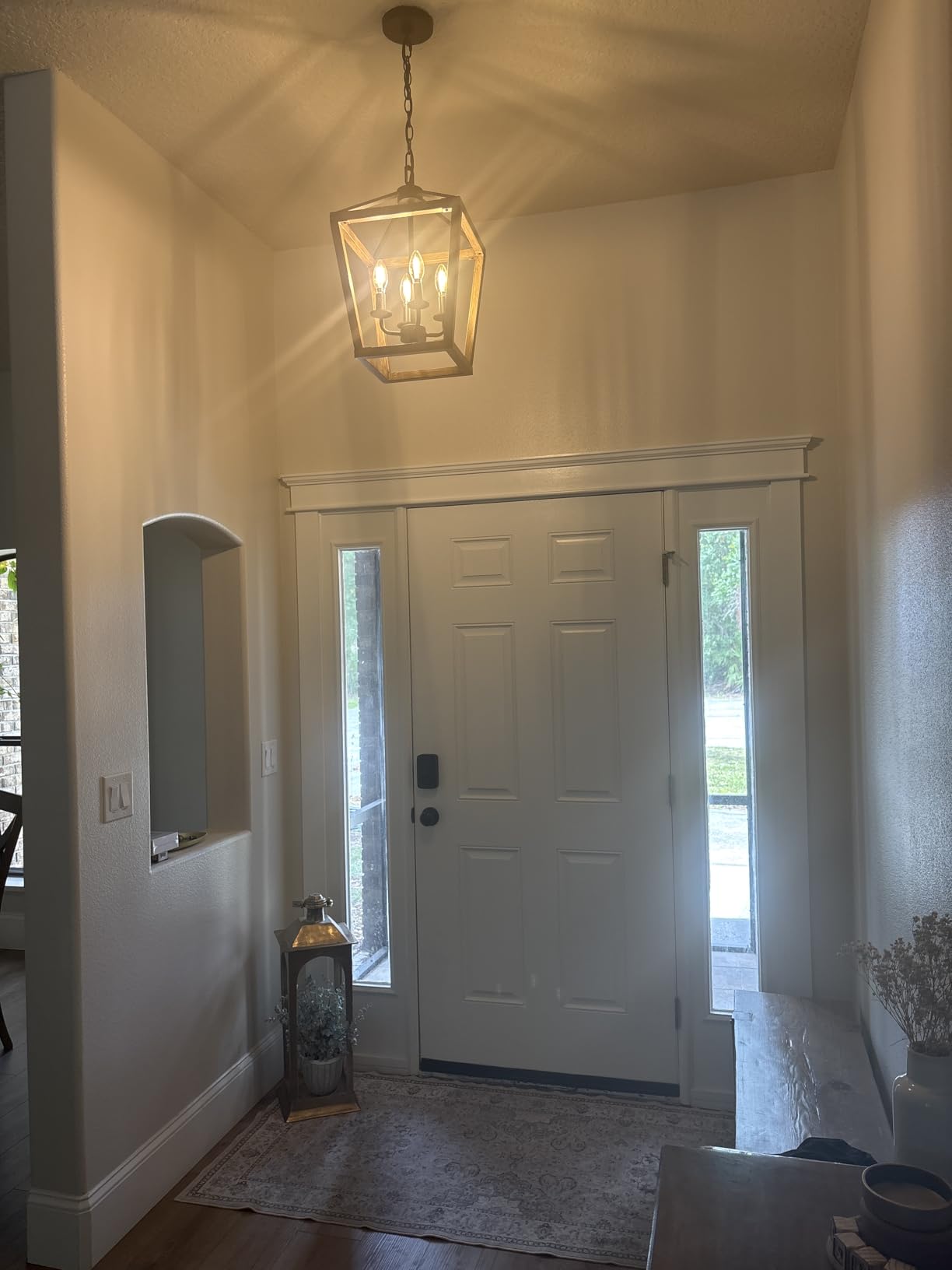 4 Light Farmhouse Chandelier, Rustic Ceiling Light Lantern Light Fixture with Wood Painted Metal Cage and Adjustable Chain, E12 Base Geometric Hanging Light Fixture for Entryway, Kitchen, Indoor customer photo 1