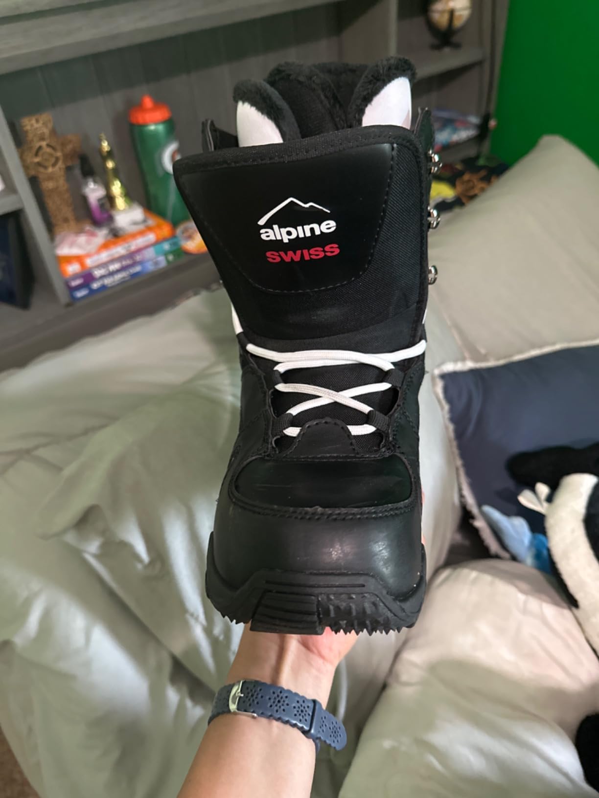 Alpine Swiss Men's Snowboard Boots | Waterproof, Custom-Fit Liner, Medium Flex for All-Mountain Riding, Winter Snow Boots customer photo 1