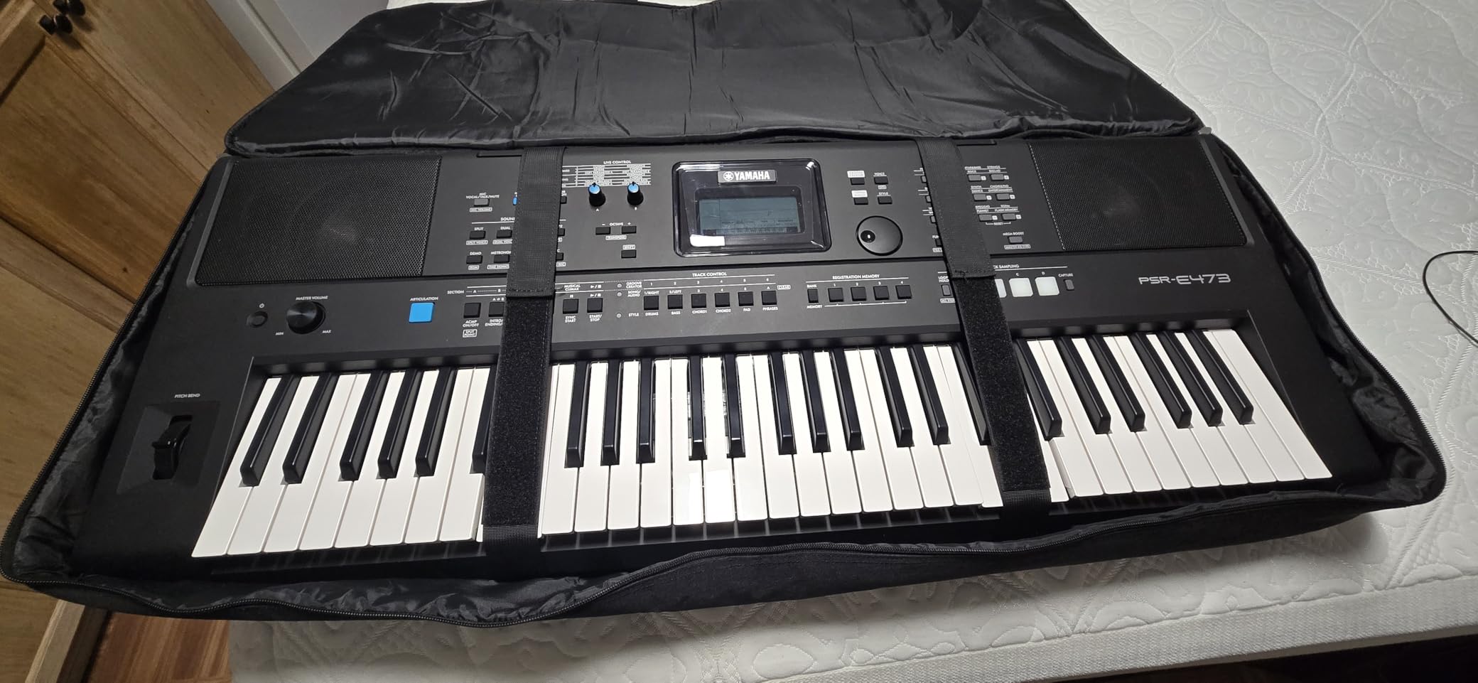 SNIGJAT 76 Key Keyboard Case Soft with Adjustable Padded Shoulder Straps customer photo 2