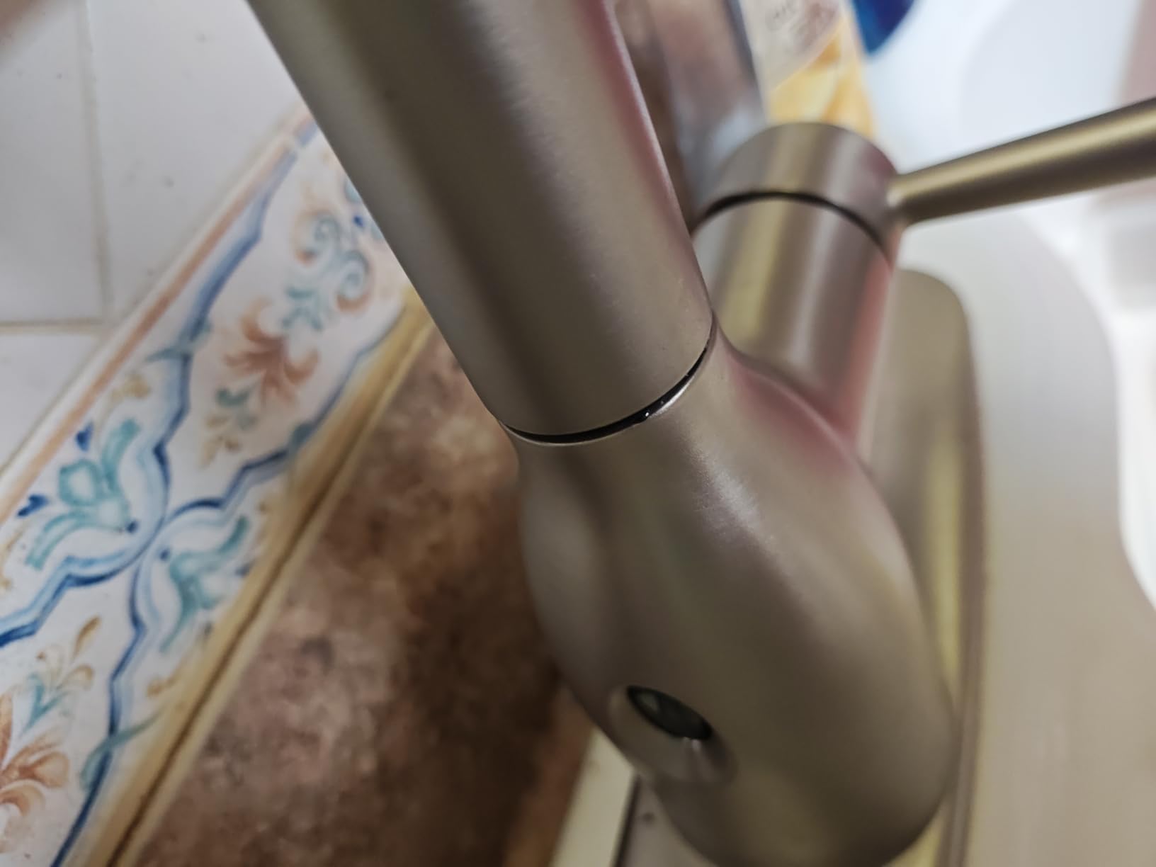 Moen Adler Spot Resist Stainless Motionsense Wave Sensor Touchless One Handle Pulldown Kitchen Faucet Featuring Power Clean, 87233EWSRS customer photo 1