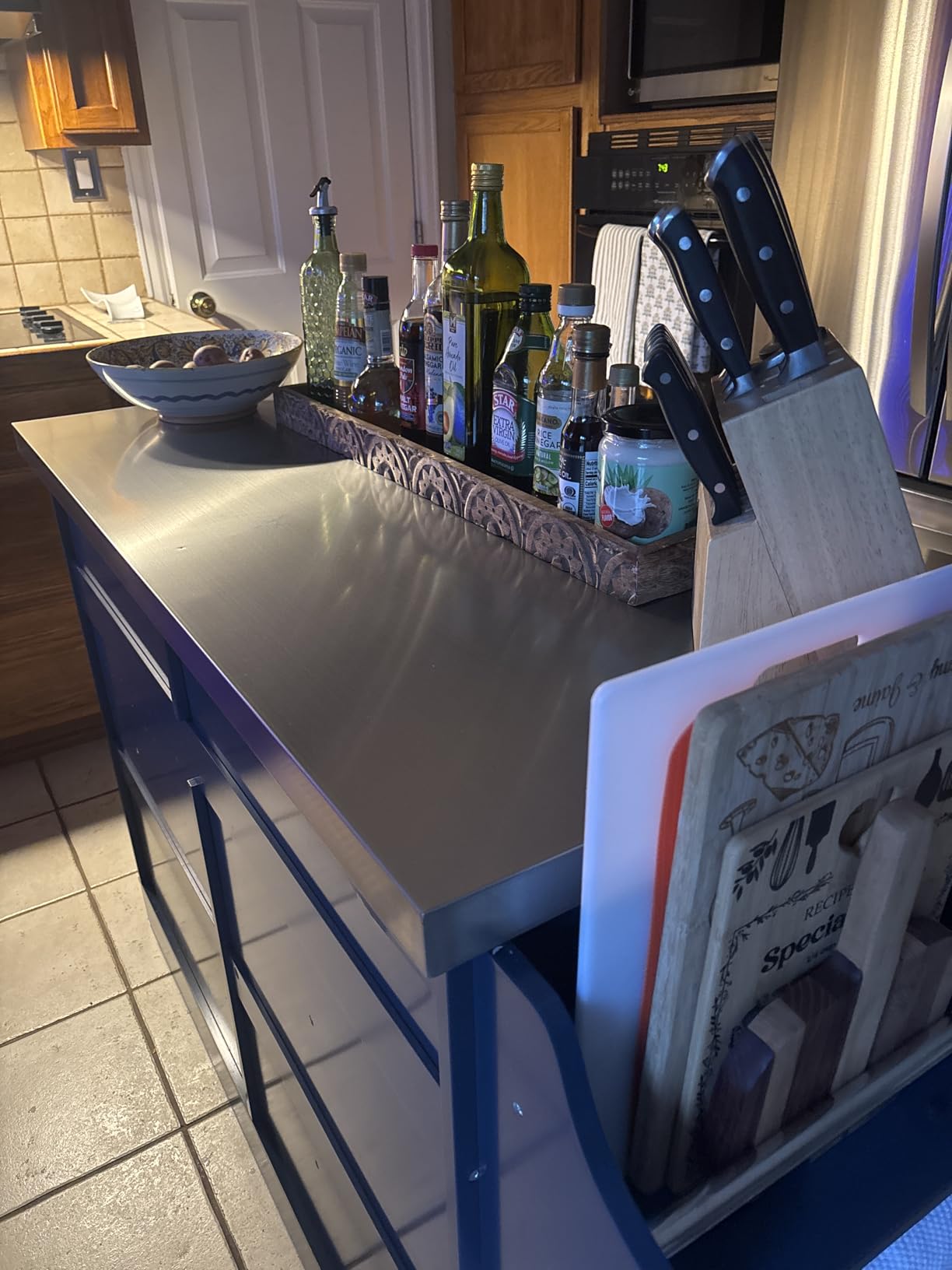 HOMCOM Rolling Kitchen Island Cart with 47