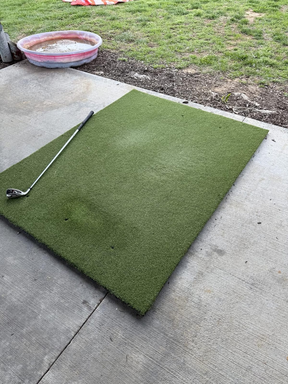 Golfguru Golf Mat, 5x4ft/5x5ft Dense Elite Golf Hitting Mats Practice with 10 Balls, 9 Tees, Heavy Duty Artificial Hitting Training Mat for Backyard Driving Chipping Indoor Outdoor Simulators customer photo 1