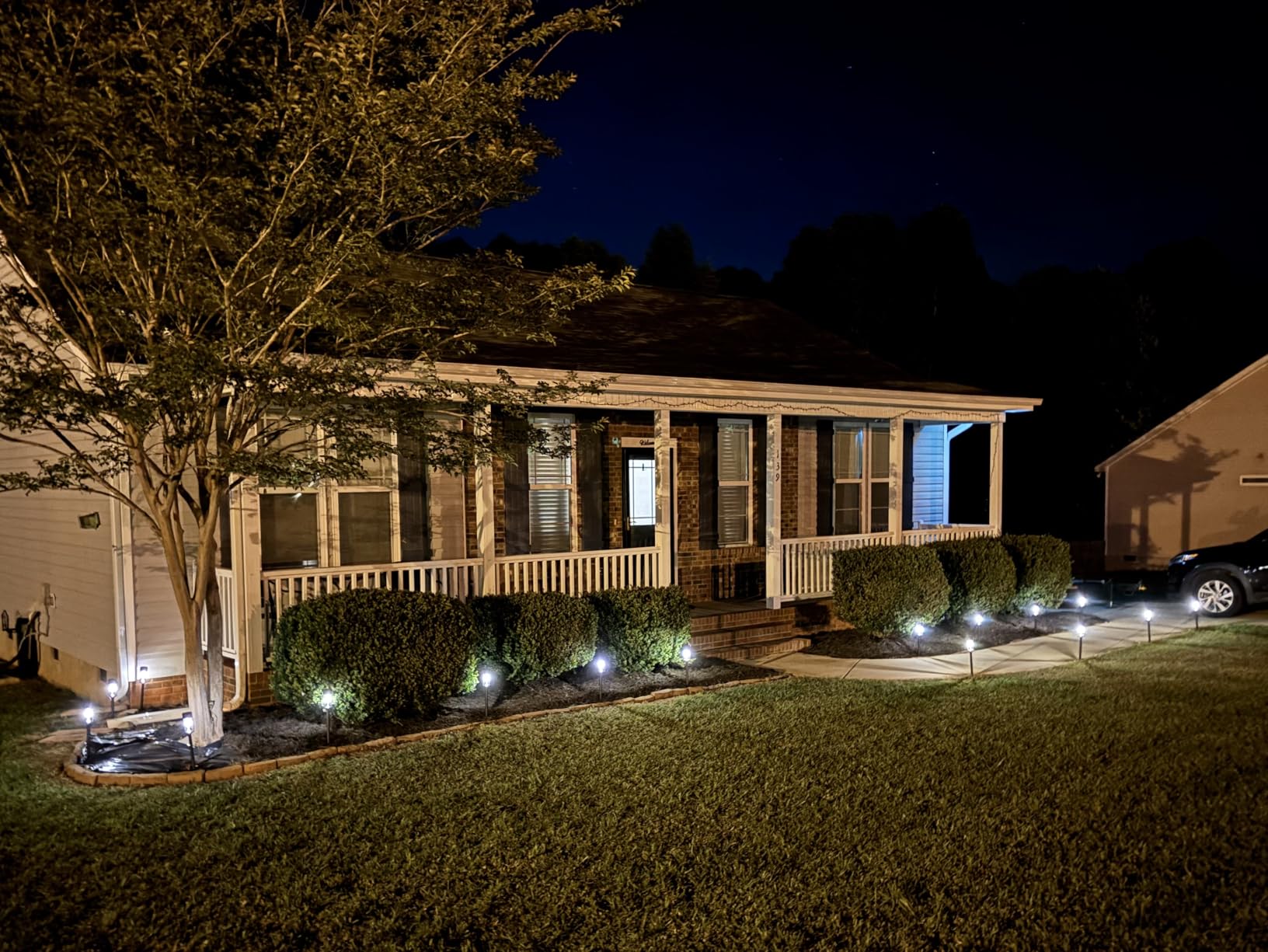 ILANCK Solar Lights Outdoor Waterproof, 8 Pack 21