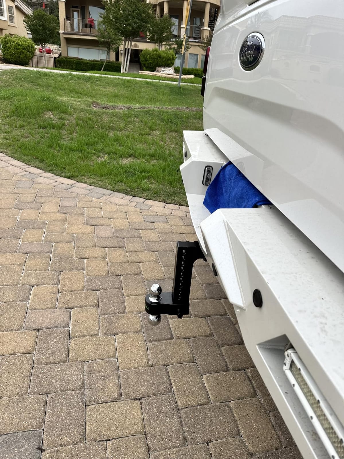Rhino USA Adjustable Trailer Hitch (2in Receiver) - 6in Drop/Rise | 12,500lbs GTW, Heavy Duty Aluminum. Weatherproof Double Anti-Theft Locking Hitch Pins Included for Towing. Black customer photo 2