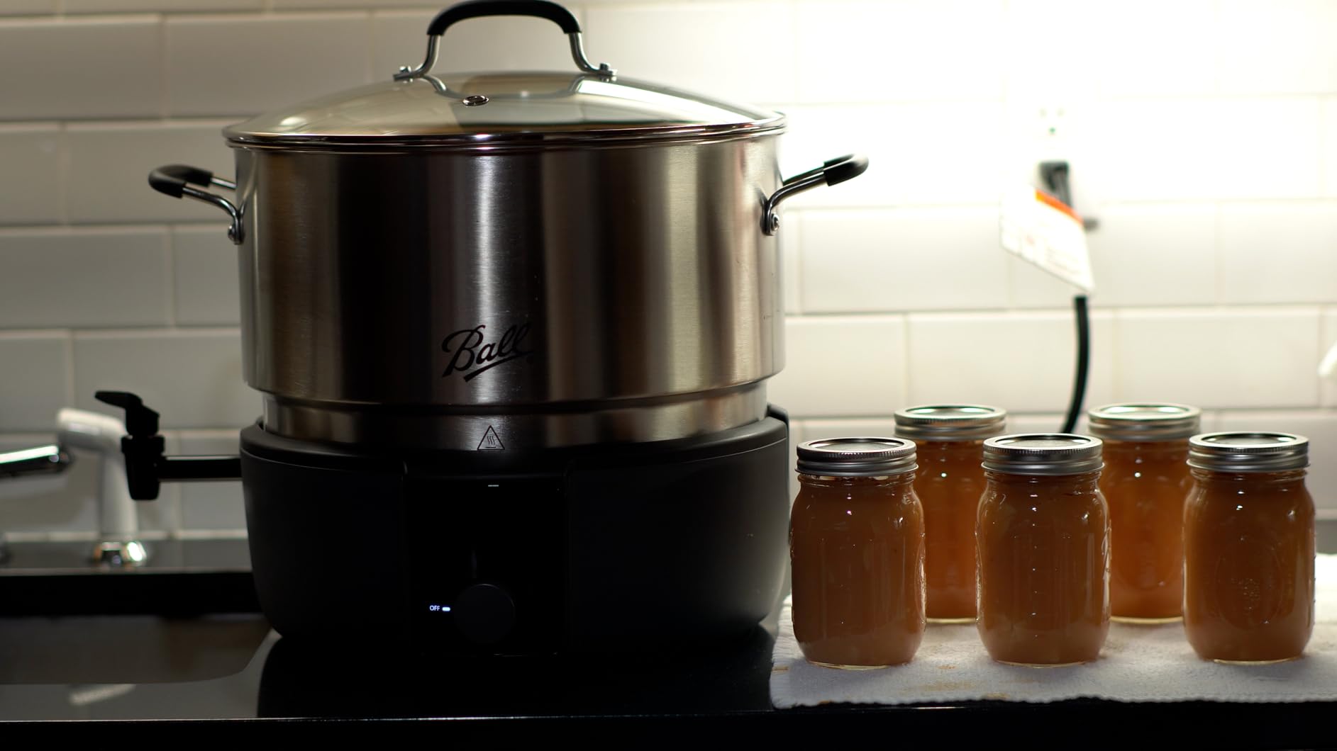 Ball EasyCanner Electric Water Bath Canner, Multicooker, 21-Quart customer photo 2
