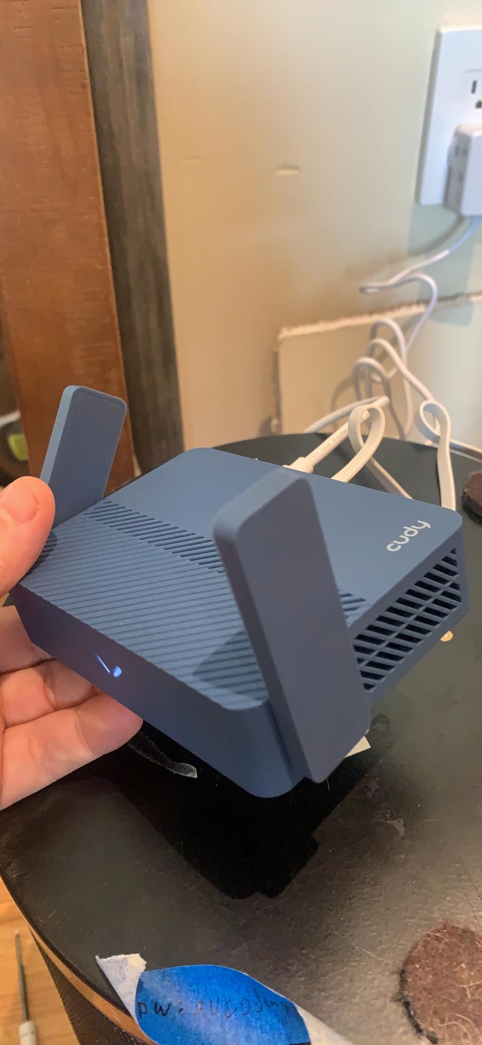 Cudy AX3000 Pocket-Sized Wi-Fi 6 Travel Router, 6-in-1 Modes, VPN, TR3000 customer photo 1