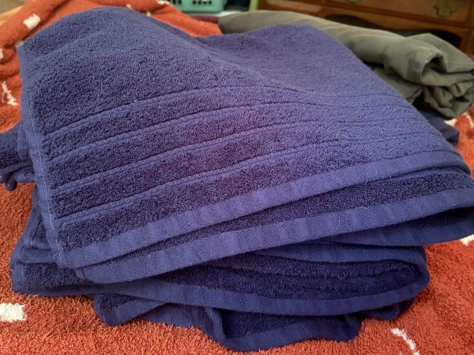 Tens Towels 4 Piece Extra Large Bath Towels 30 x 60 Inches, Beige customer photo 2