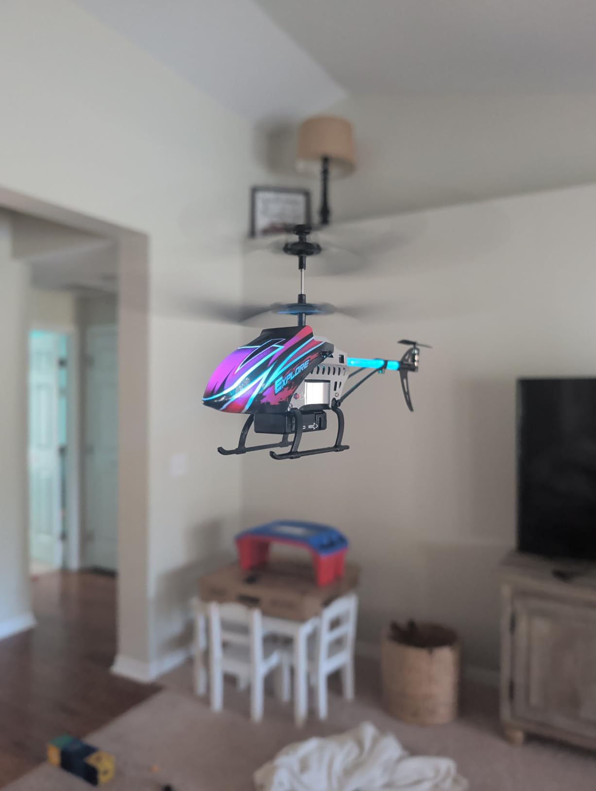BUSSGO RC Helicopter, Remote Control Helicopter for Kids customer photo 2