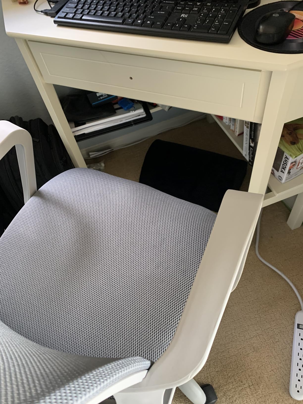 Foot Rest for Under Desk at Work, Foot Stool for Office, Footrest, Black customer photo 1