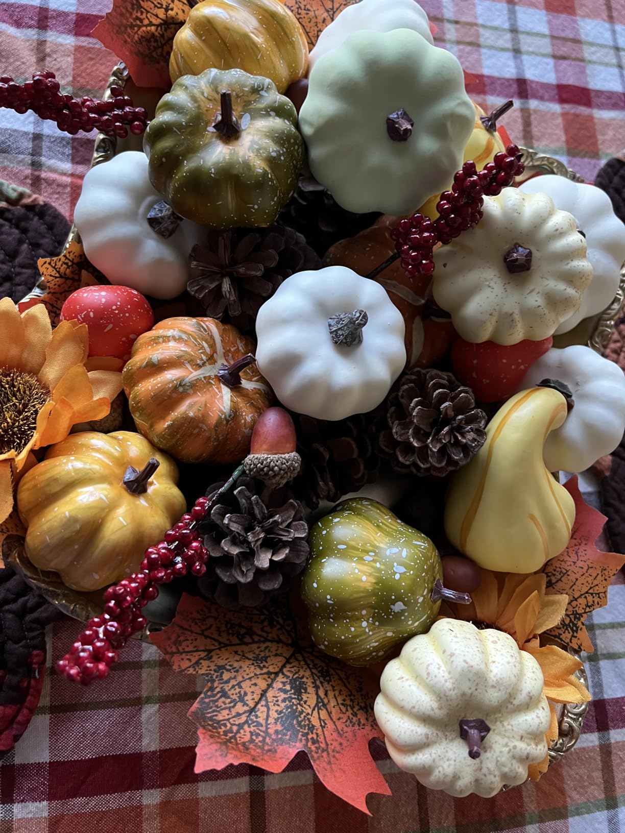 Winlyn 60 Pcs Assorted Small Artificial Pumpkins and Gourds with Acorns Pinecones Maple Leaves Sunflowers Fall Harvest Decoration Set for Thanksgiving Halloween Bowl Filler Table Centerpiece Wreaths customer photo 1