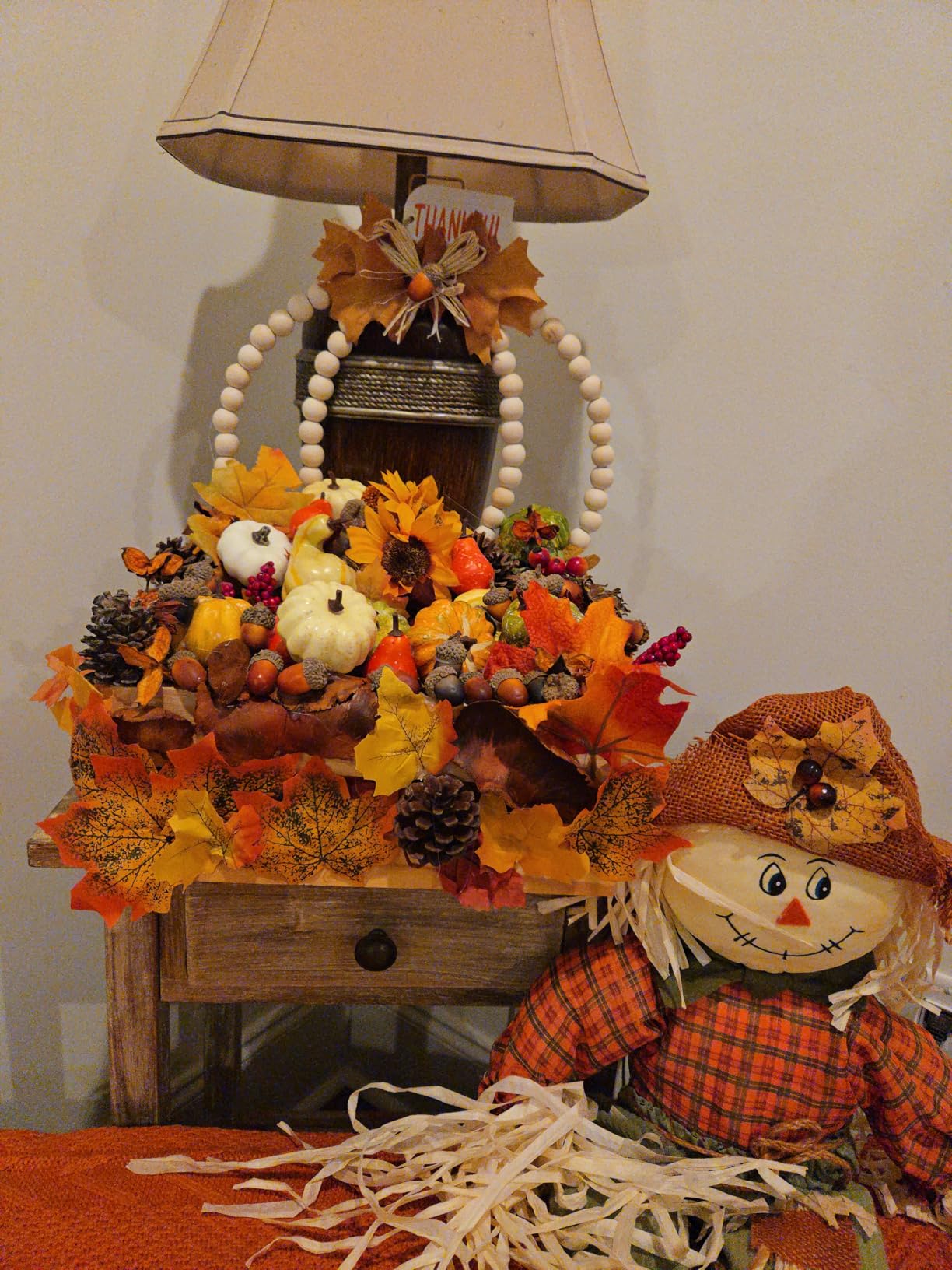 Winlyn 60 Pcs Assorted Small Artificial Pumpkins and Gourds with Acorns Pinecones Maple Leaves Sunflowers Fall Harvest Decoration Set for Thanksgiving Halloween Bowl Filler Table Centerpiece Wreaths customer photo 2
