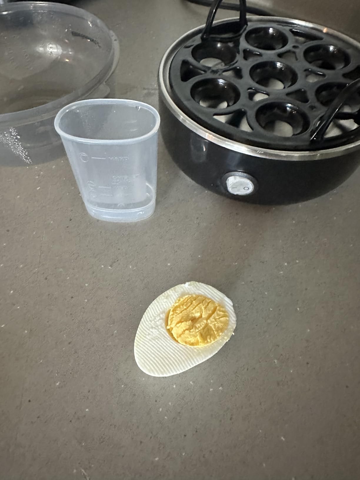 Elite Gourmet 7-Egg Electric Egg Cooker, BPA-Free, Auto Shut-Off customer photo 2