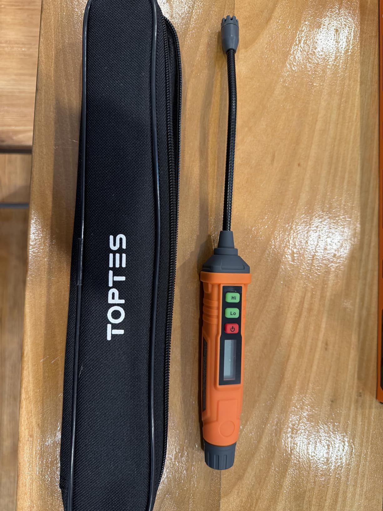 TopTes PT210S Gas Leak Detector, Natural Gas Detector with 4-inch Probe, Propane Leak Detector Locating Combustible Gases Like Natural Gas, Methane for Home, Measures%LEL (Incl. Batteries) - Orange customer photo 1
