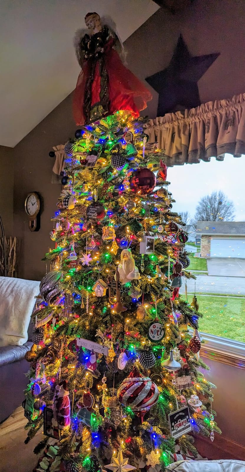 Rocinha Rattan Christmas Tree Collar Basket - Rustic Handcrafted Tree Ring customer photo 2