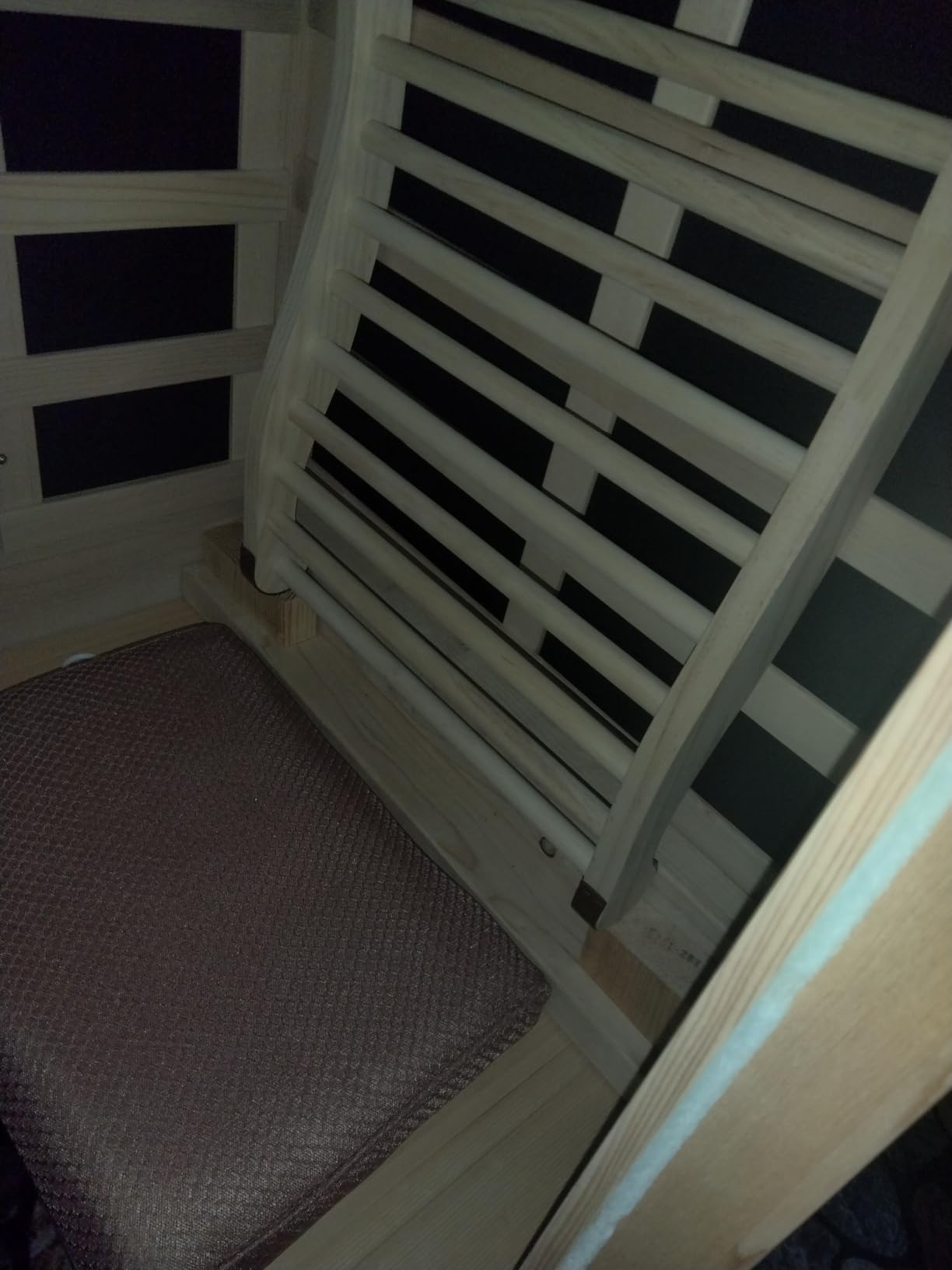 OUTEXER Outdoor Sauna 2 Person Sauna Infrared Saunas with Red Light Therapy | Dry Sauna Room 2080W Red Cedar and Canadian Fir Wood Wooden Sauna Spa 48.8*38.19*81.89inch customer photo 2