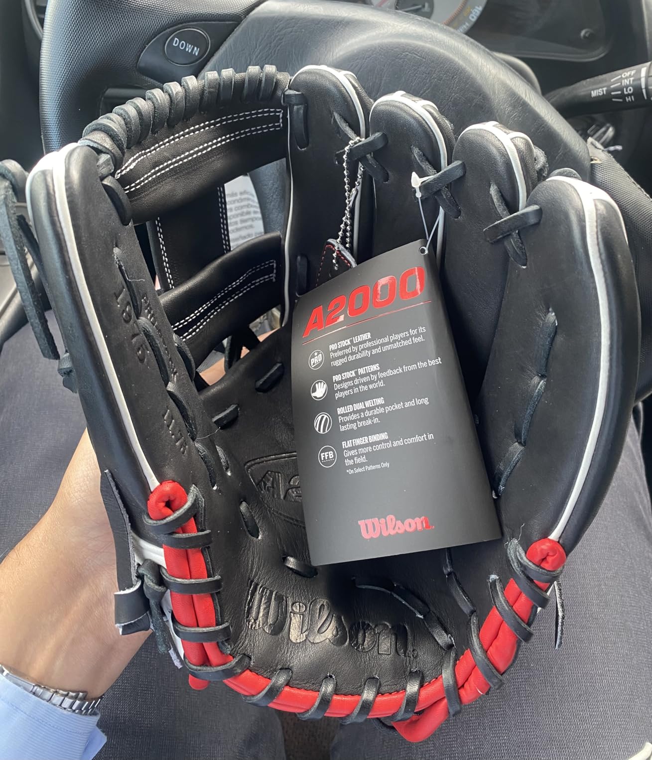 Wilson A2000 2024 Pro Stock Baseball Glove - 11.5