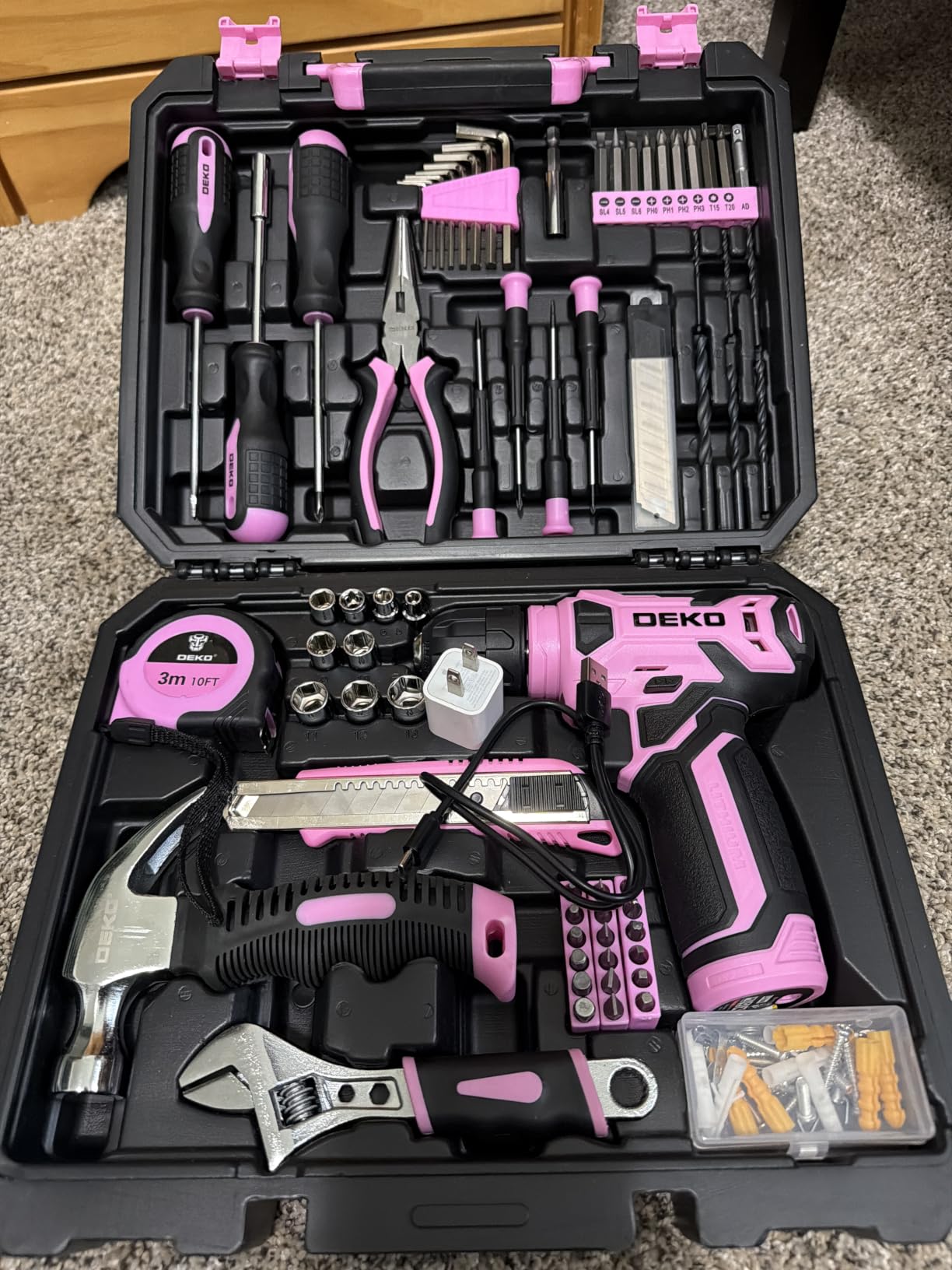 DEKOPRO Drill Set: Tool Set with 8V Blue Cordless Drill, Home Tool Kit with Drill, Hand Tool Kits for Women 126 Piece customer photo 1