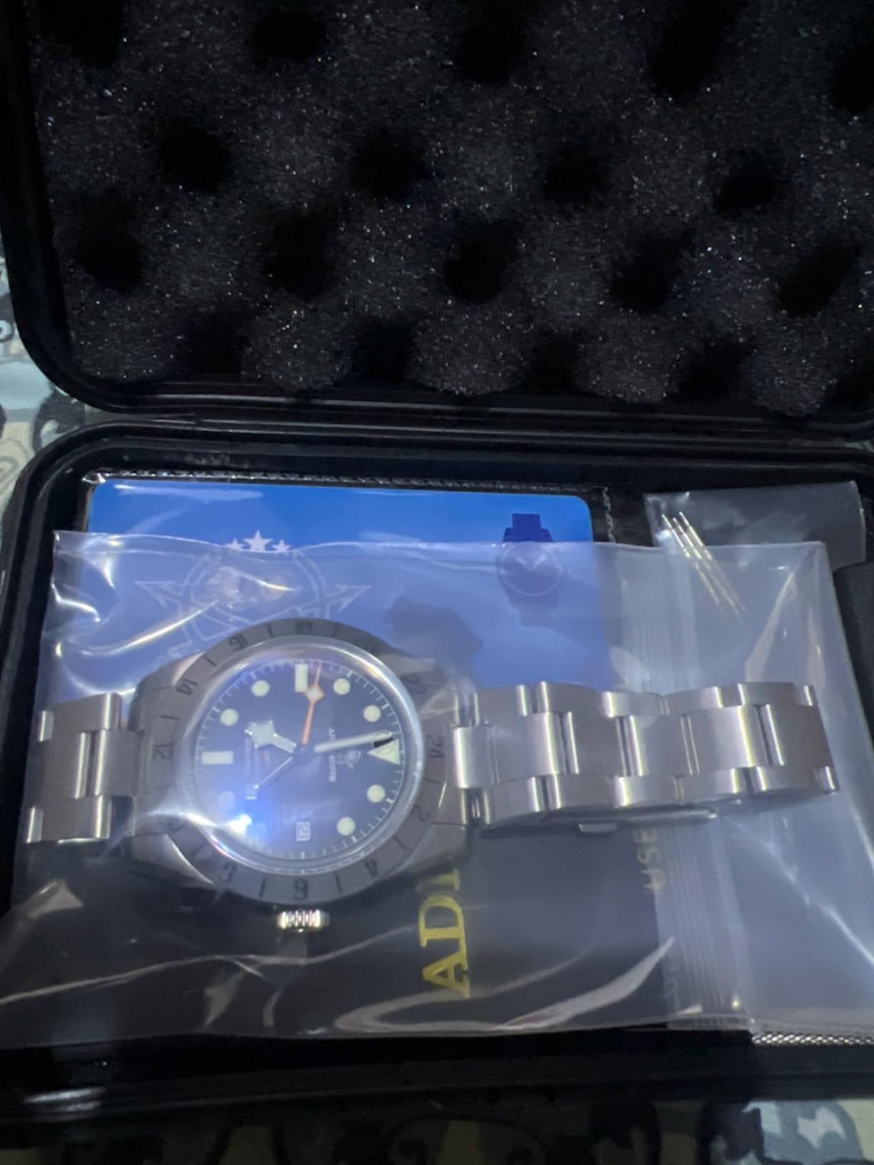ADDIESDIVE GMT Watches for Men Waterproof 200 M Analog BGW9 Luminous customer photo 2