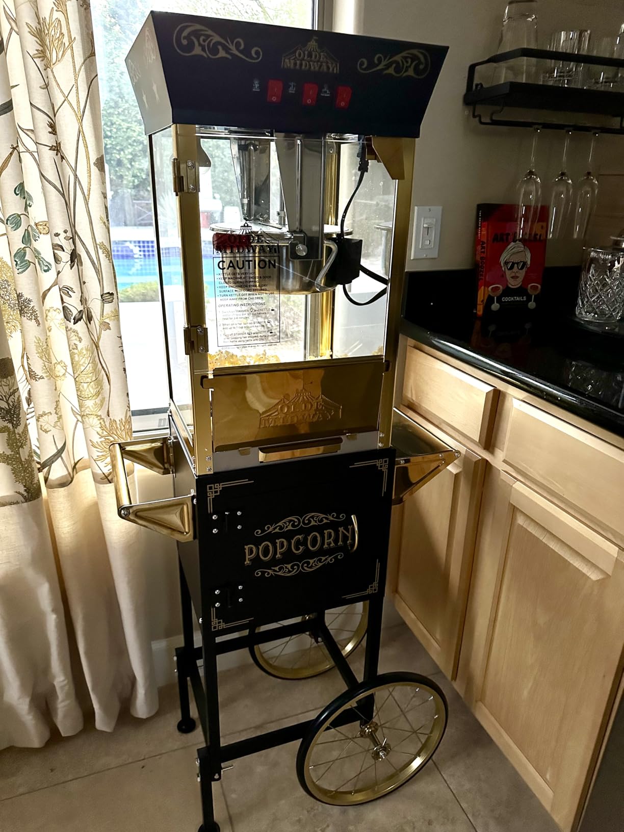 Olde Midway Vintage-Style Popcorn Machine w/Cart and 8-Ounce Kettle, Red customer photo 1