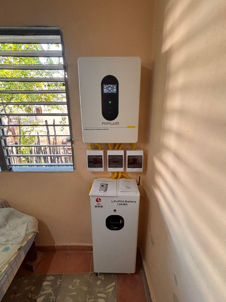 POWLAND 12000W Hybrid Solar Inverter with WiFi | Battery-Free Design | 48V DC to 120V/240V AC Split Phase |Built-in Dual 200A MPPT |Parallel 6 Units,Works with 48V LiFePO4/Lead Acid Batteries, UL1741 customer photo 1