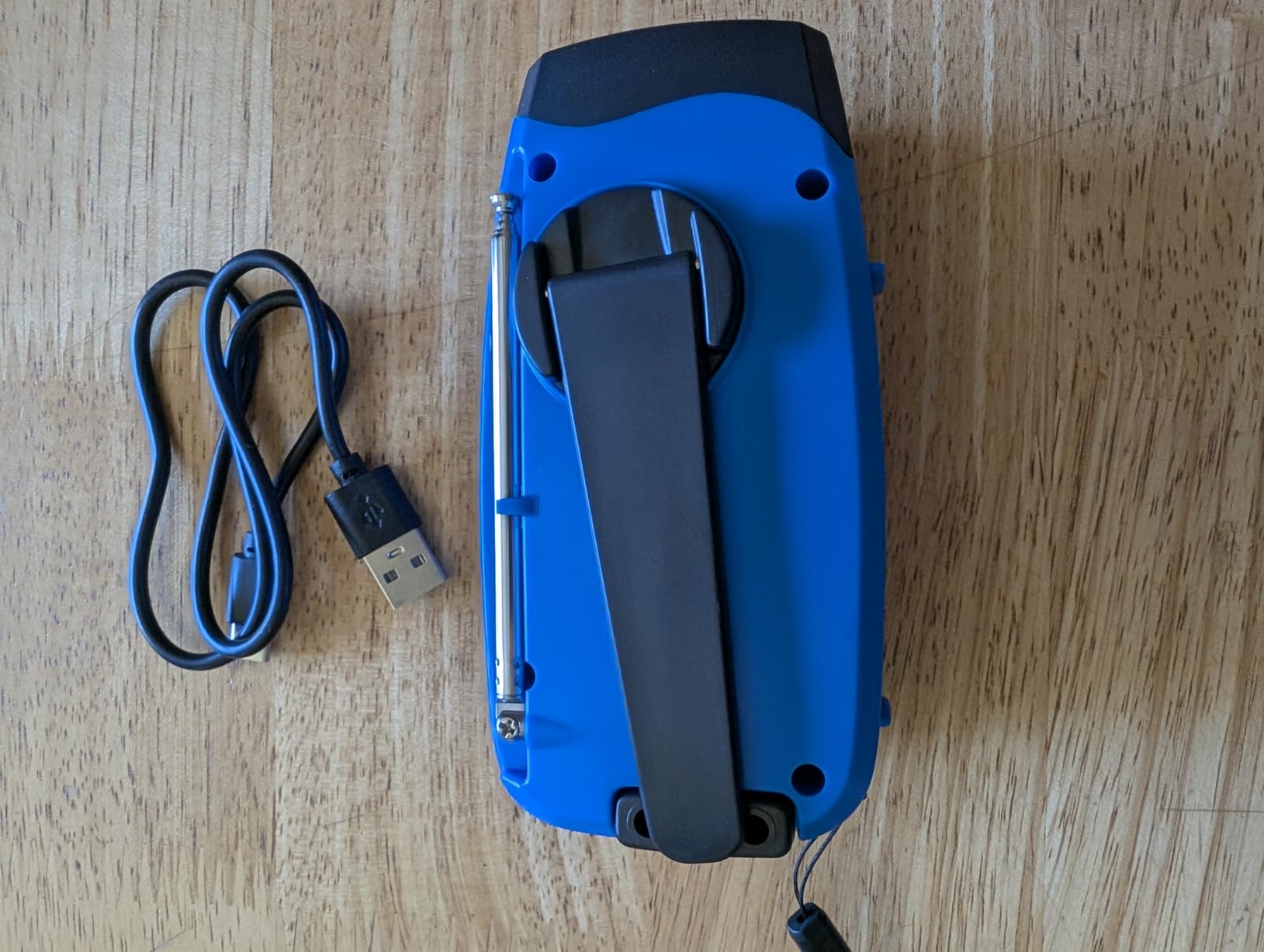 Emgykit Hand Crank Radio with AM/FM/NOAA Weather Band,for Emergencies customer photo 1