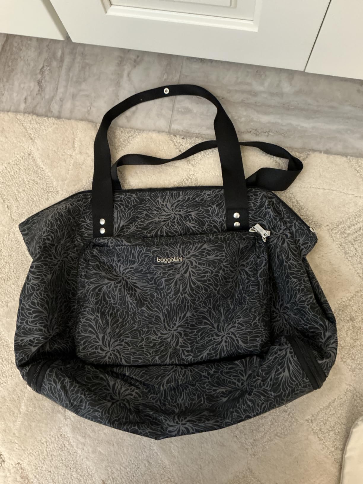 Baggallini Carryall Expandable Lightweight Travel Tote 22