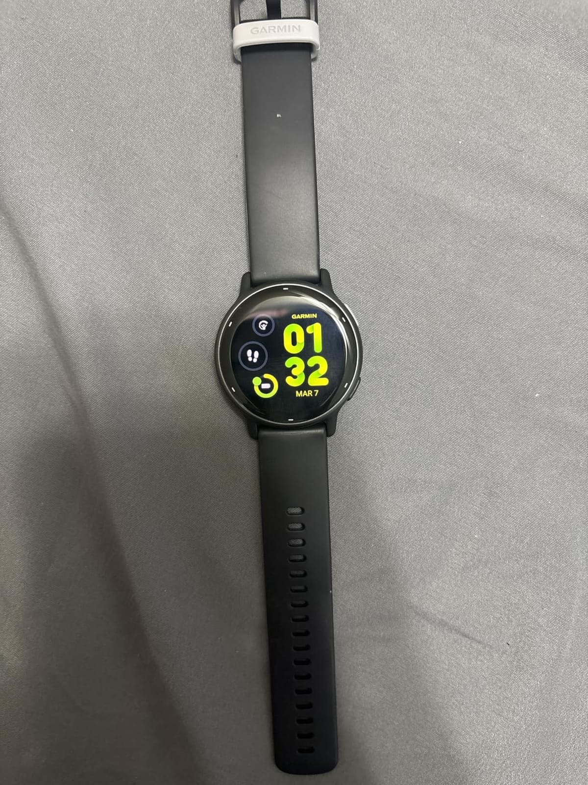 Garmin vívoactive® 5, Health & Fitness GPS Smartwatch, 42mm, Black customer photo 1