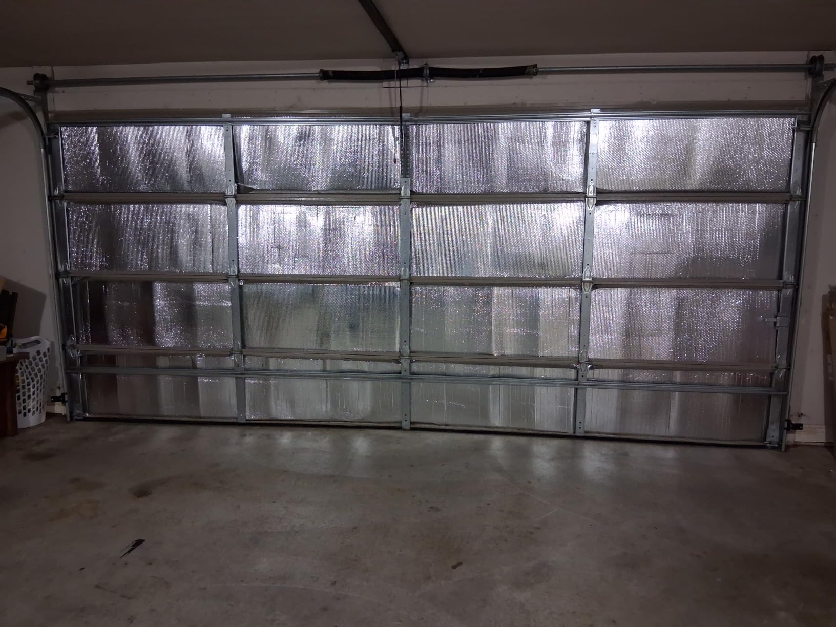Garage Door Insulation Kit 16P Double Bubble Window Heat Insulation Panels, 6MM 16x8FT Reflective Aluminum Foil Summer/Winter Barrier Sheets with 120 Adhesive Tapes for Garage Attic Wall(24x48) customer photo 2