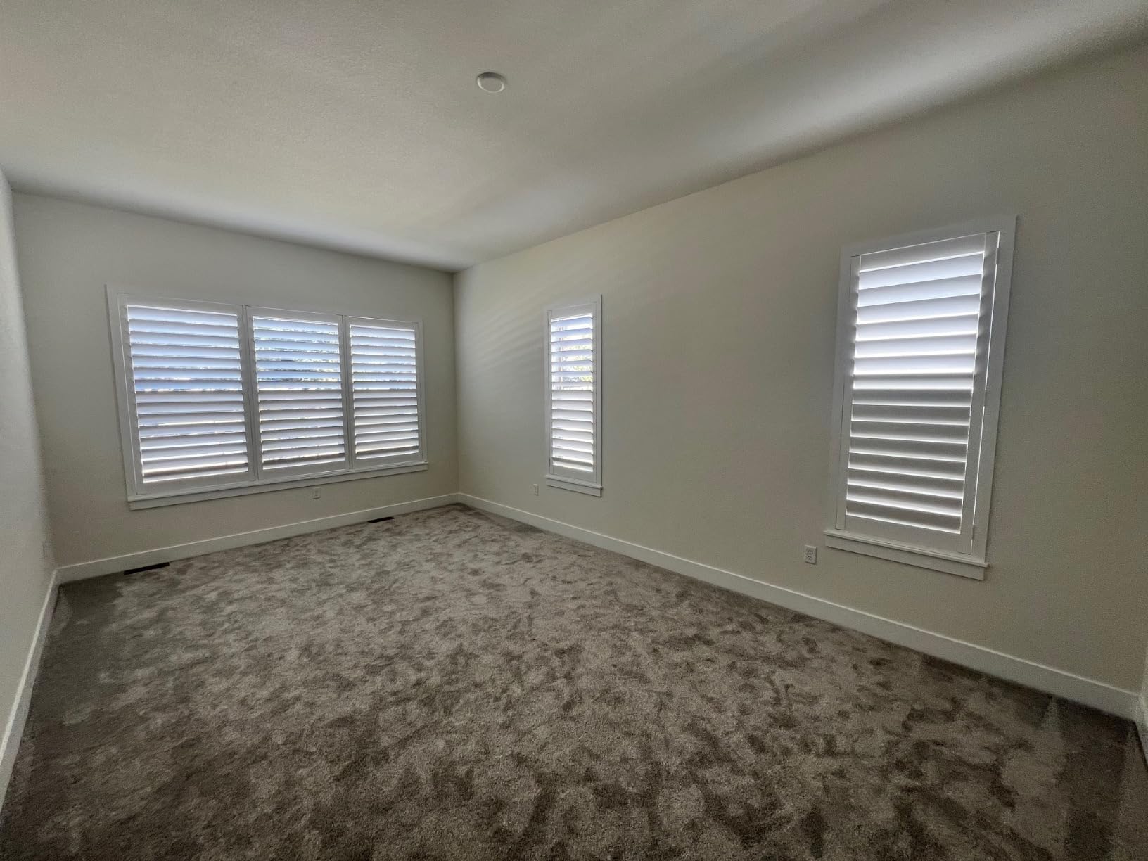 SHUTTER WORKS Plantation Shutters for Interior Windows | Indoor Shutters | Waterproof | Customizable Sizes | Plantation Blinds customer photo 2