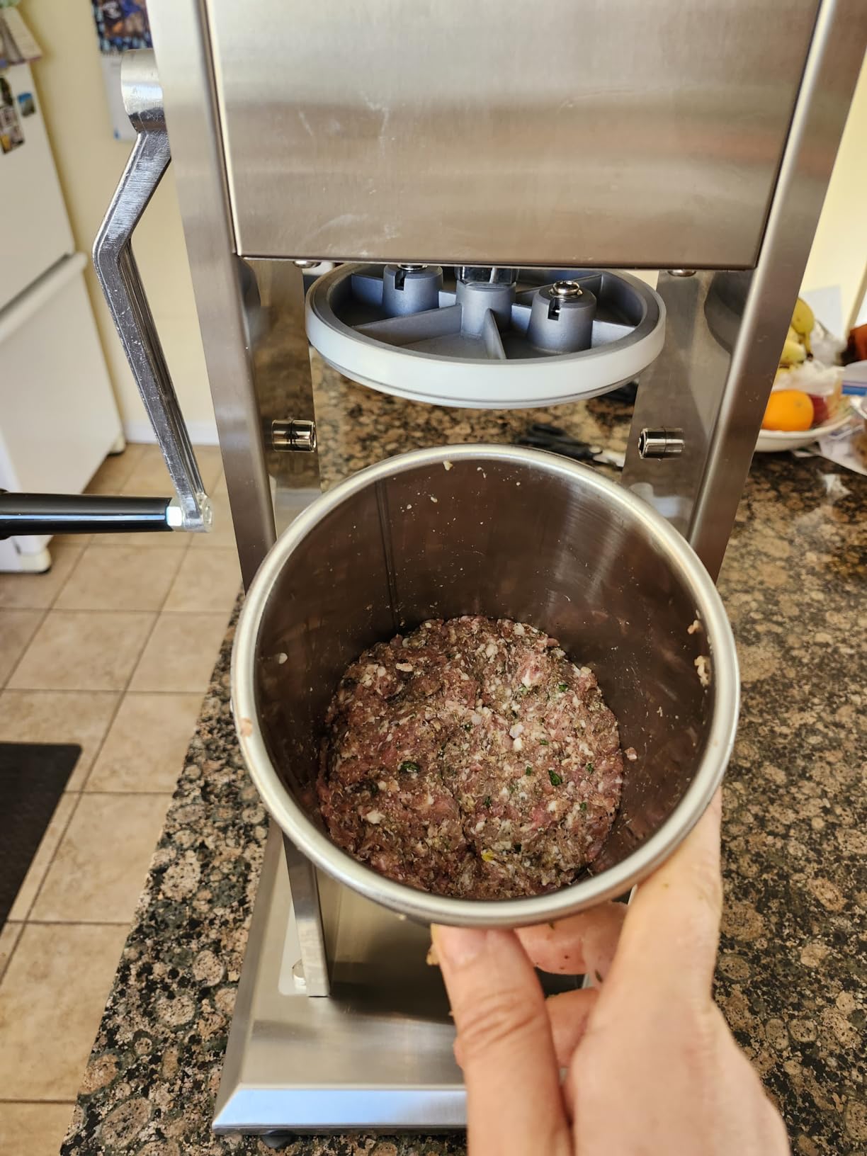 LEEVOT 7LBS/3L Manual Sausage Stuffer, Professional Stainless Steel Sausages Maker & Filler Kit with 2 Speed, 5 Stuffing Tubes, Vertical Meat Stuffers for Home Kitchen, Commercial Use customer photo 1