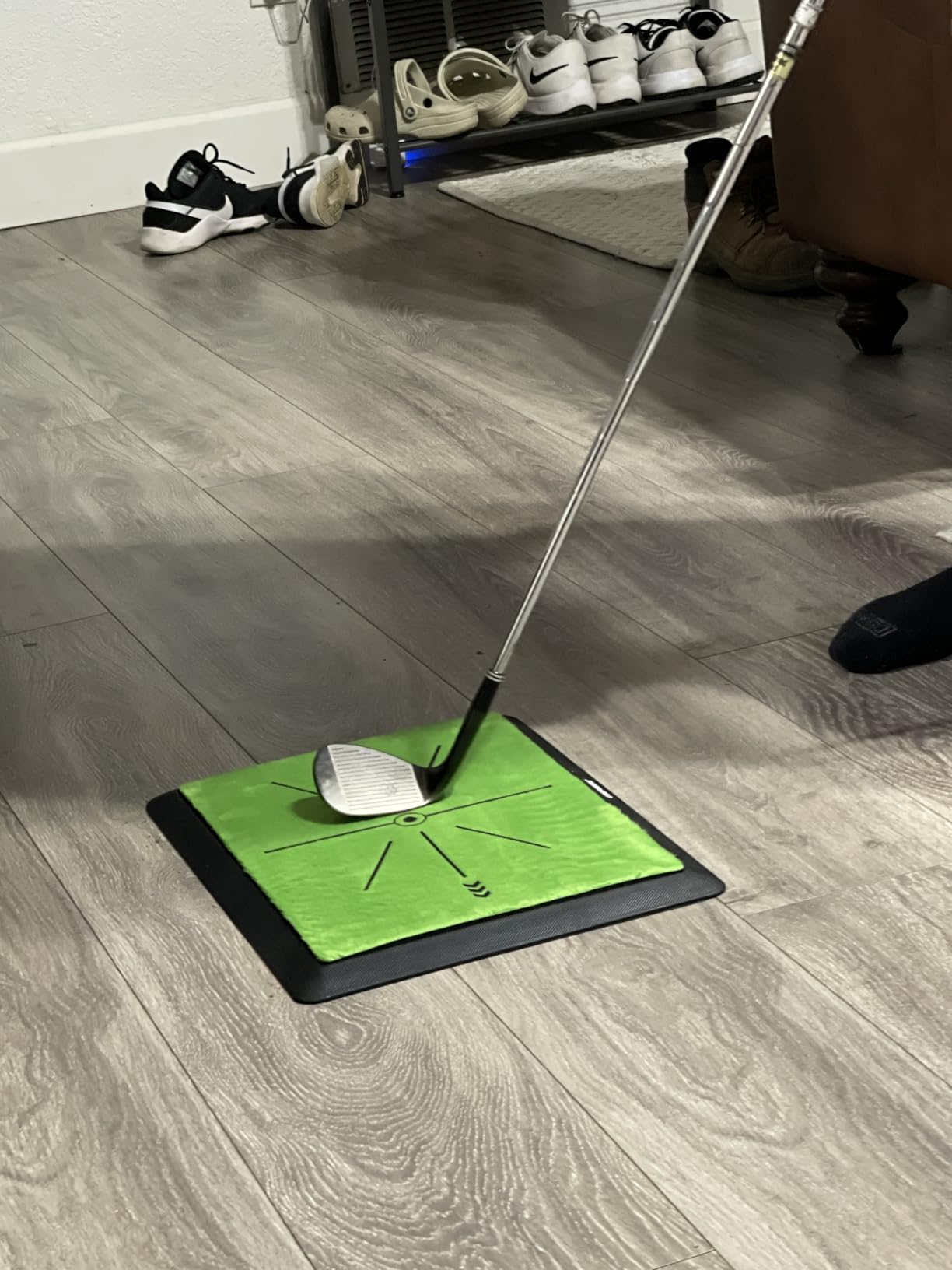 COSPOPTIC Golf Hitting Mat with Swing Path Feedback, Heavy-Duty Rubber Base Anti-Slip Golf Training Mat, Extra Replaceable Surface, Portable Practice Mat for Home Office Garage Yard Indoor Outdoor customer photo 2