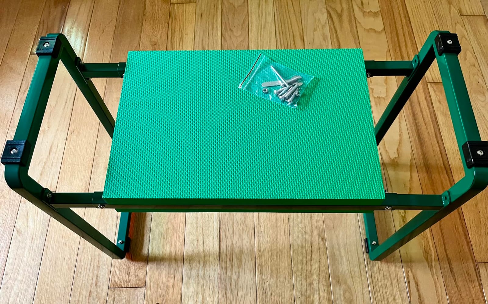 Garden Kneeler and Seat, 10.2