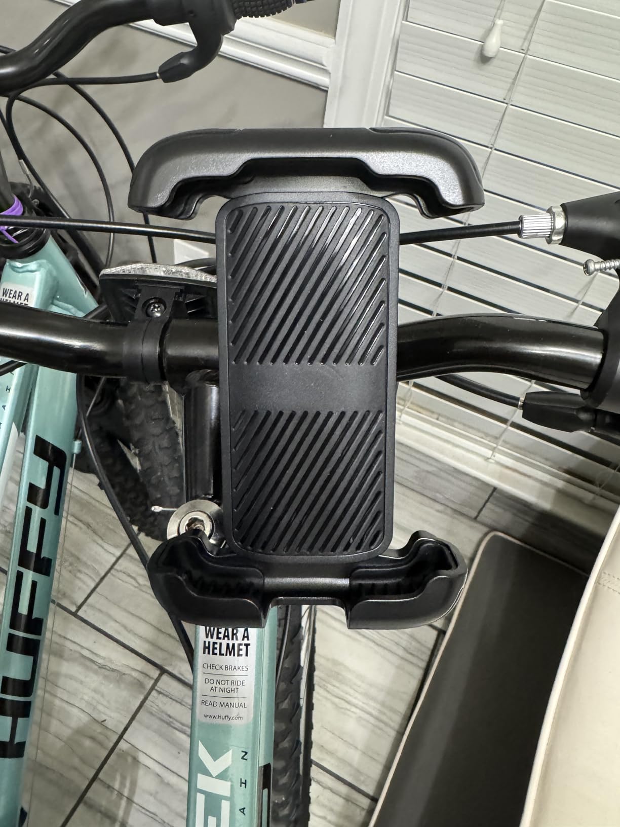 LISEN Bike Phone Holder, [Super Easy Install] Motorcycle Phone Mount Ebike Accessories Bicycle Handlebar Holder Mount Gifts for Adults Kids Men Mountain Mini Bike Scooter Gear Accessories, Black customer photo 1