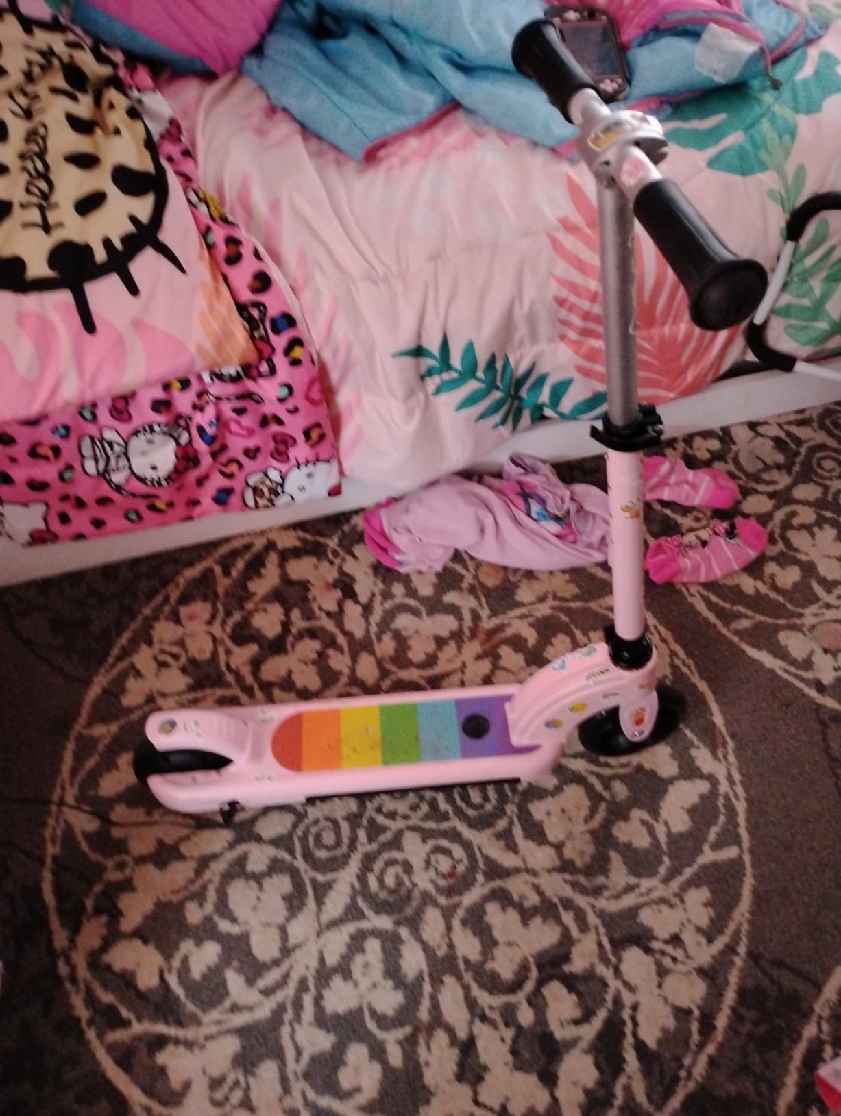 ANHAO Electric Scooter for Kids Ages 6-12 (Mainly 6-10), Kids Electric Scooter with Adjustable Height, Kick Scooter for Kids up to 110 Lbs, up to 6Mph customer photo 2