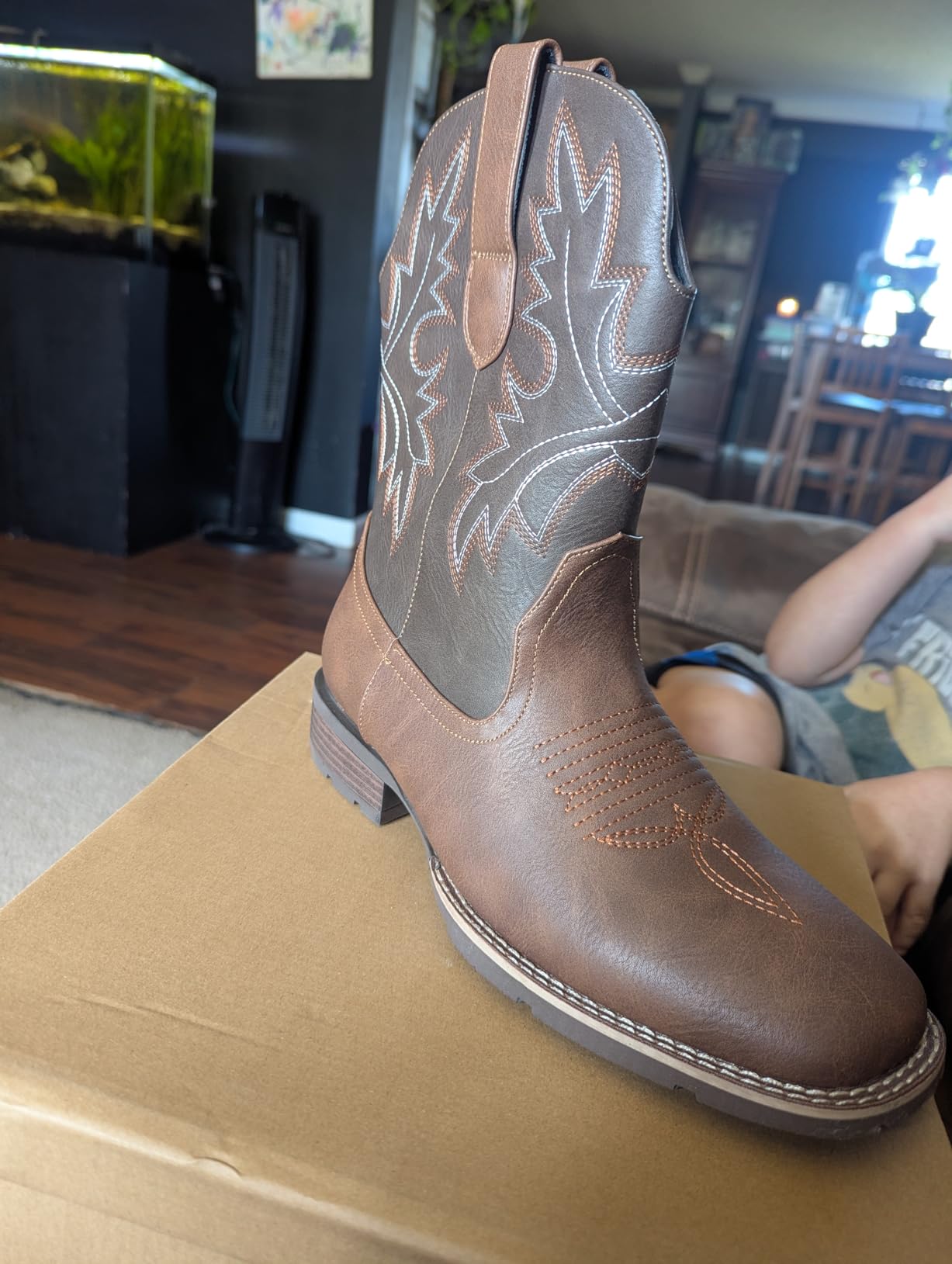 Lumeheel Cowboy Boots for Men - Western Men's Boots with Classic Embroidered, Slip on Square Toe Boots, Slip Resistant Country Boots Chunky Heel Ankle, Durable Short Boots for Spring Fall customer photo 1