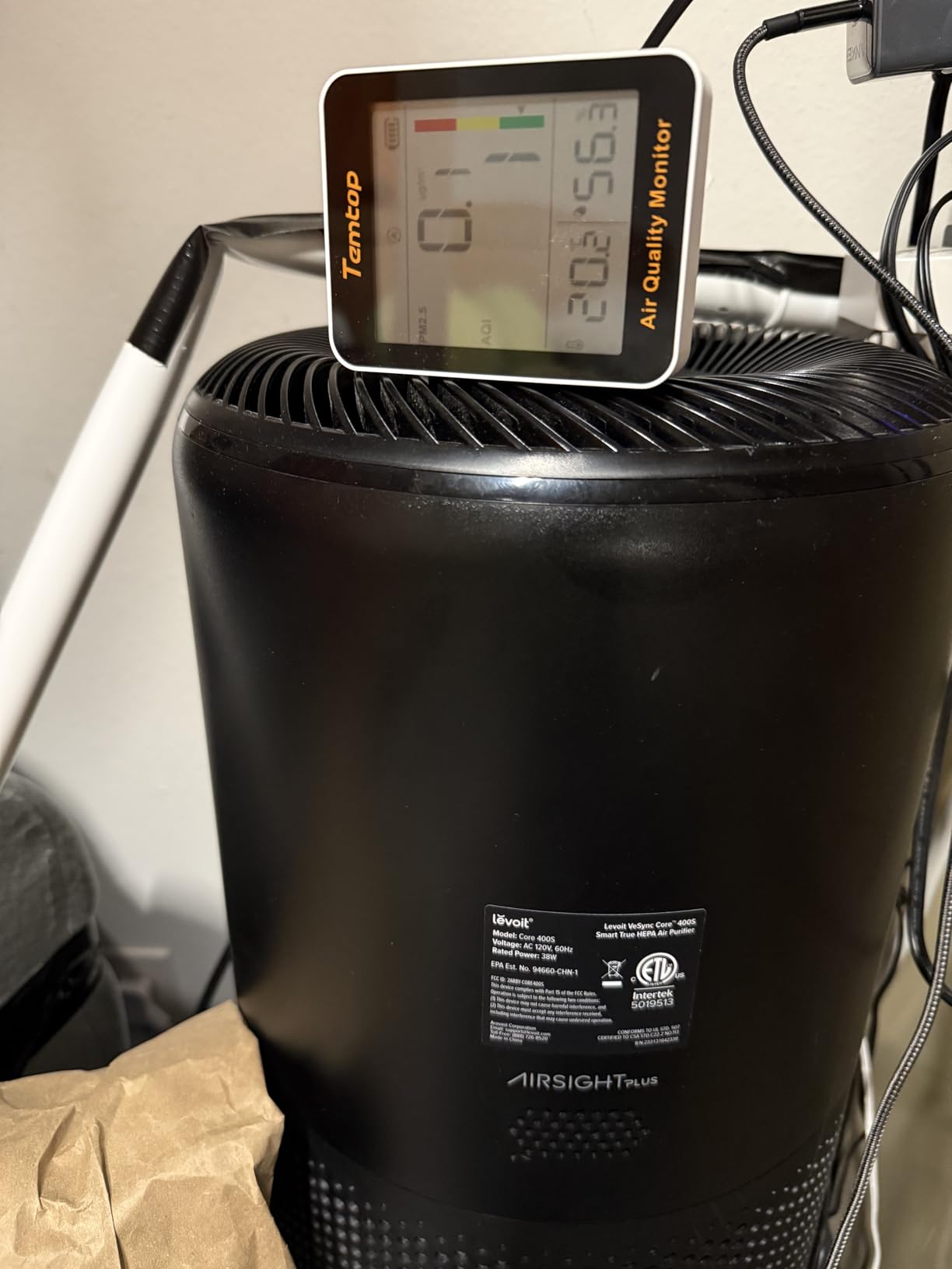 Temtop S1 PM2.5 Air Quality Monitor & Indoor Thermometer customer photo 1