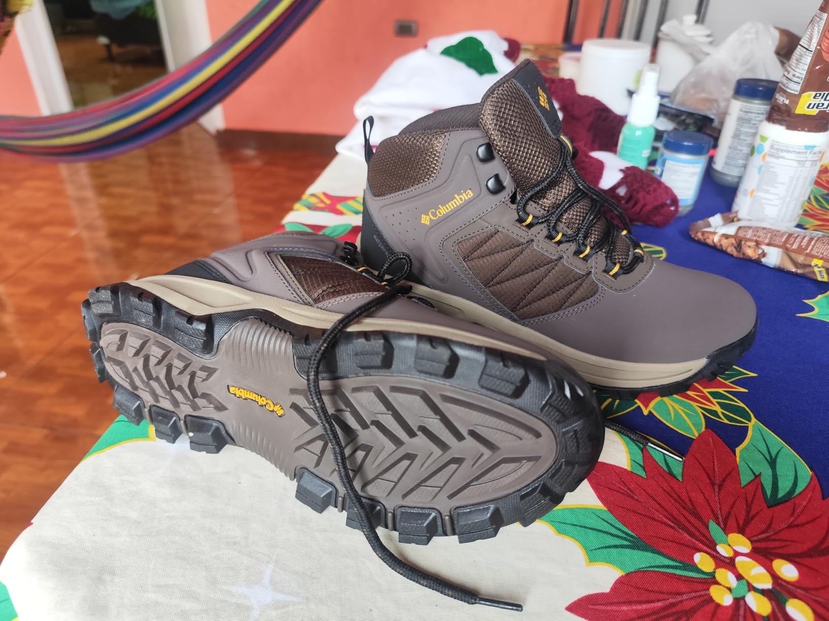 Columbia Men's Transverse Hike Waterproof customer photo 1