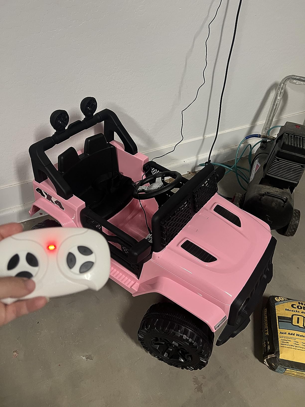 Hikole 24V Ride On Toys for Big Kids w/Remote Control, 2 Seater, 4WD, Pink customer photo 2