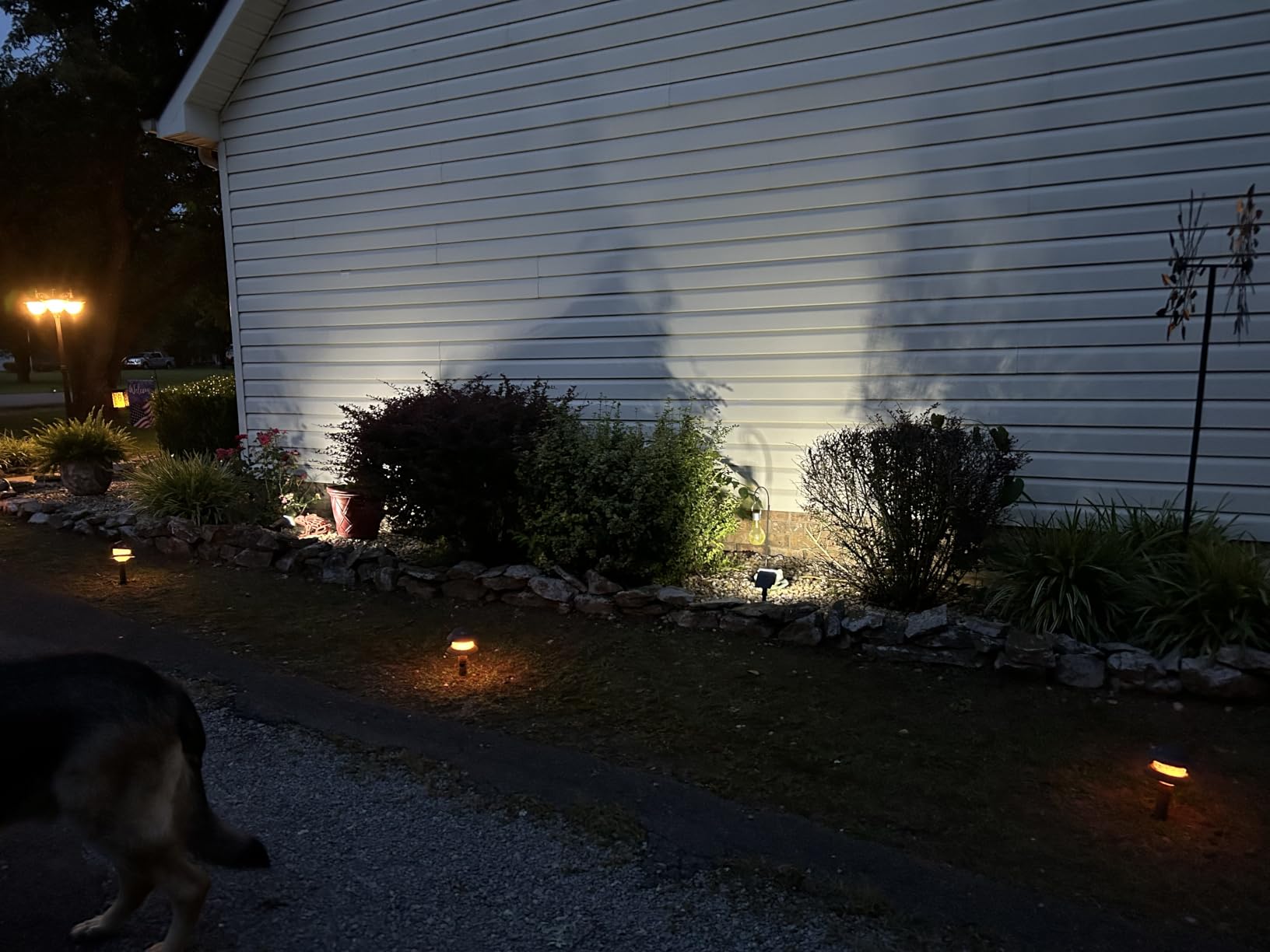 AUDERWIN Solar Spot Lights Outdoor Waterproof, 4 Packs, Cool White customer photo 1