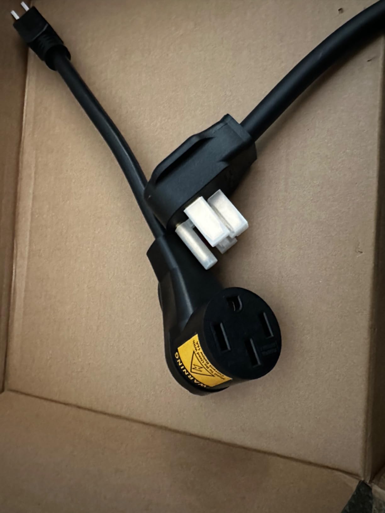 Junsun Portable Level 1 and Level 2 EV Charger 240V 32A (7.68kw) with 26ft Charging Cable NEMA 14-50 5-15 for SAE-J1772 Electric Vehicles Charging Station customer photo 1