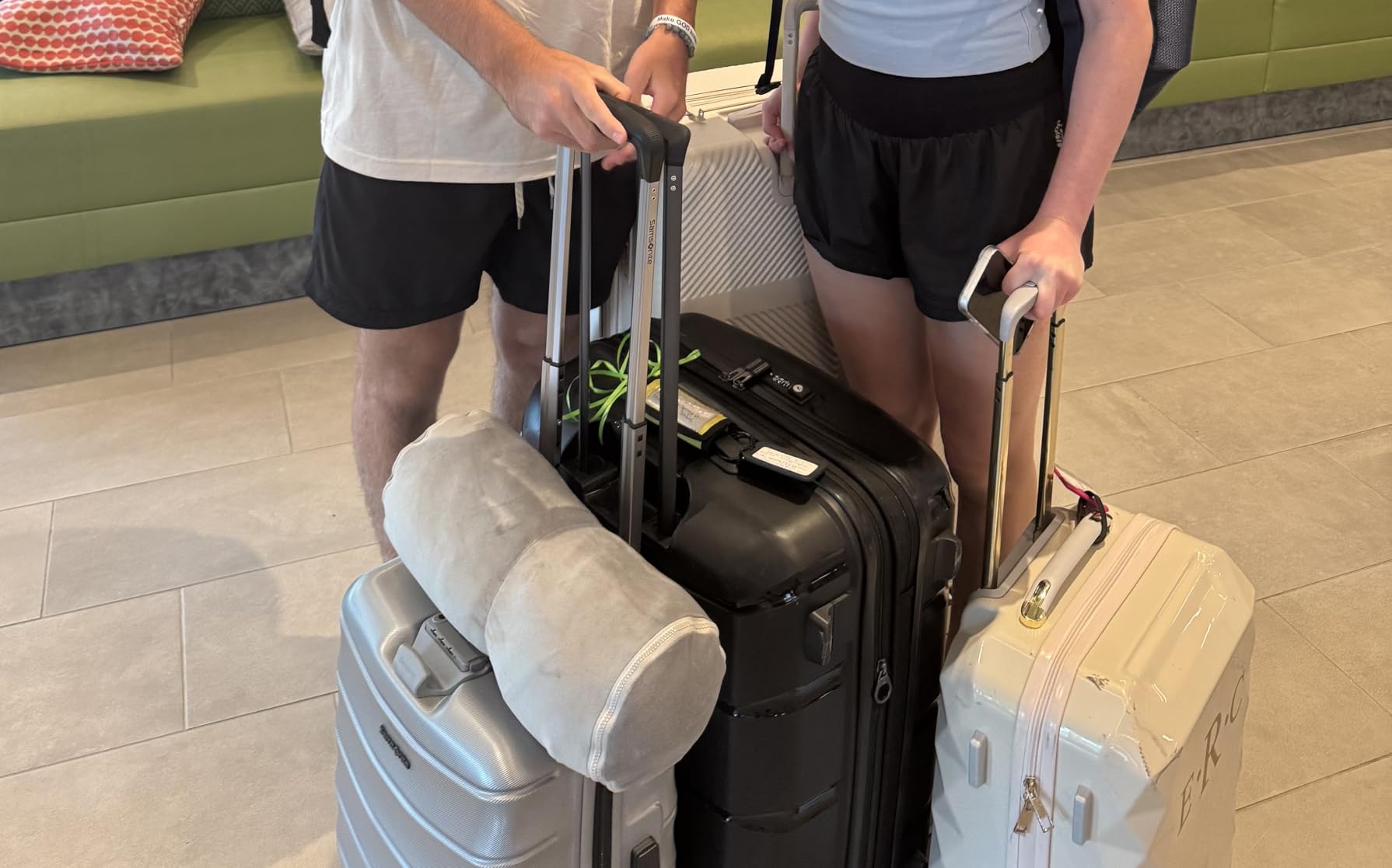 urnexttour Travel Pillow and Blanket Set Neck Pillow Airplane Foam Pink customer photo 1